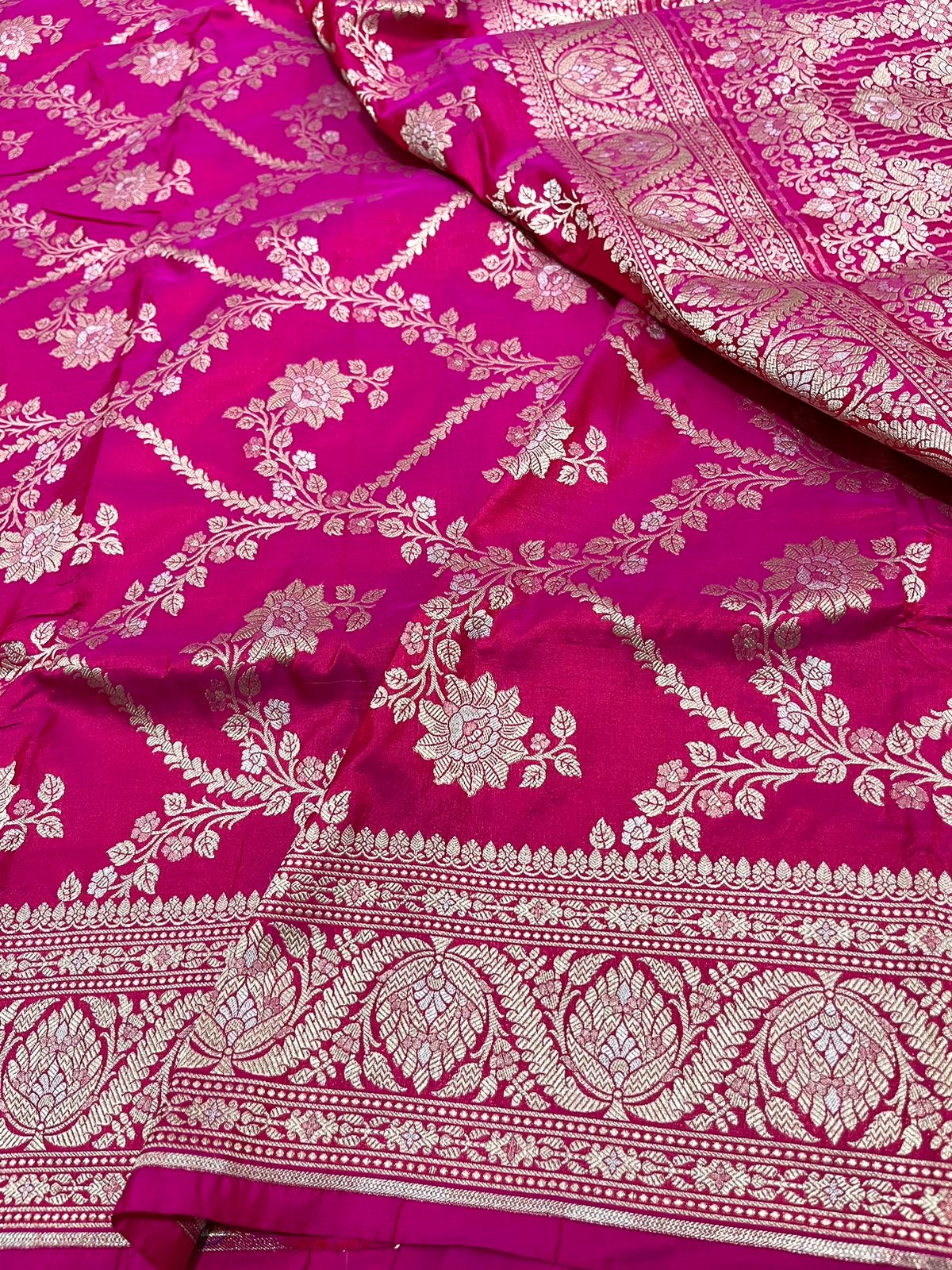 Women Banarsi katan Silk Sarees Meenakari Sari - Saffronfashionindia