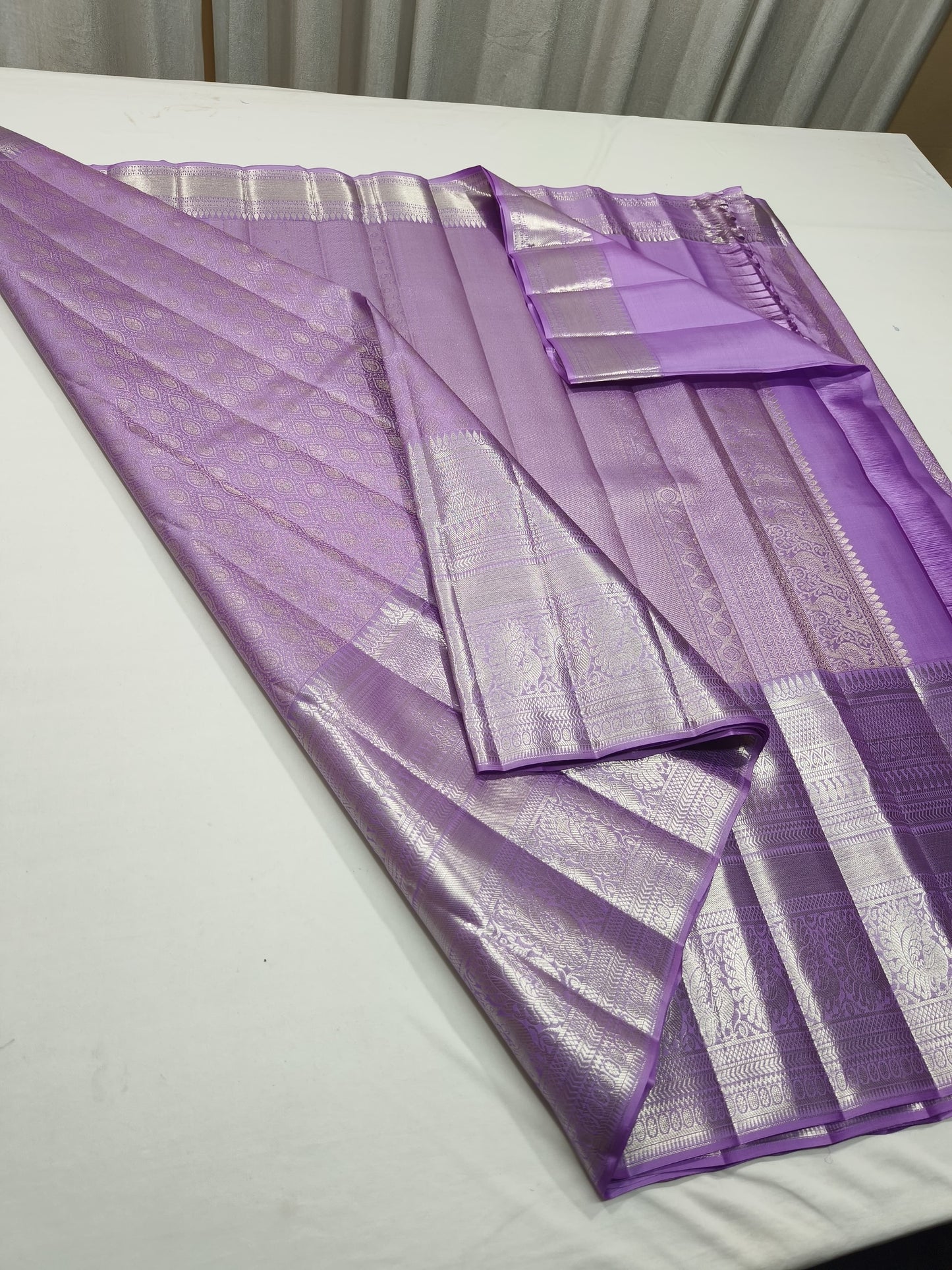 Lavender silver zari Kanjeevaram silk saree - Saffronfashionindia
