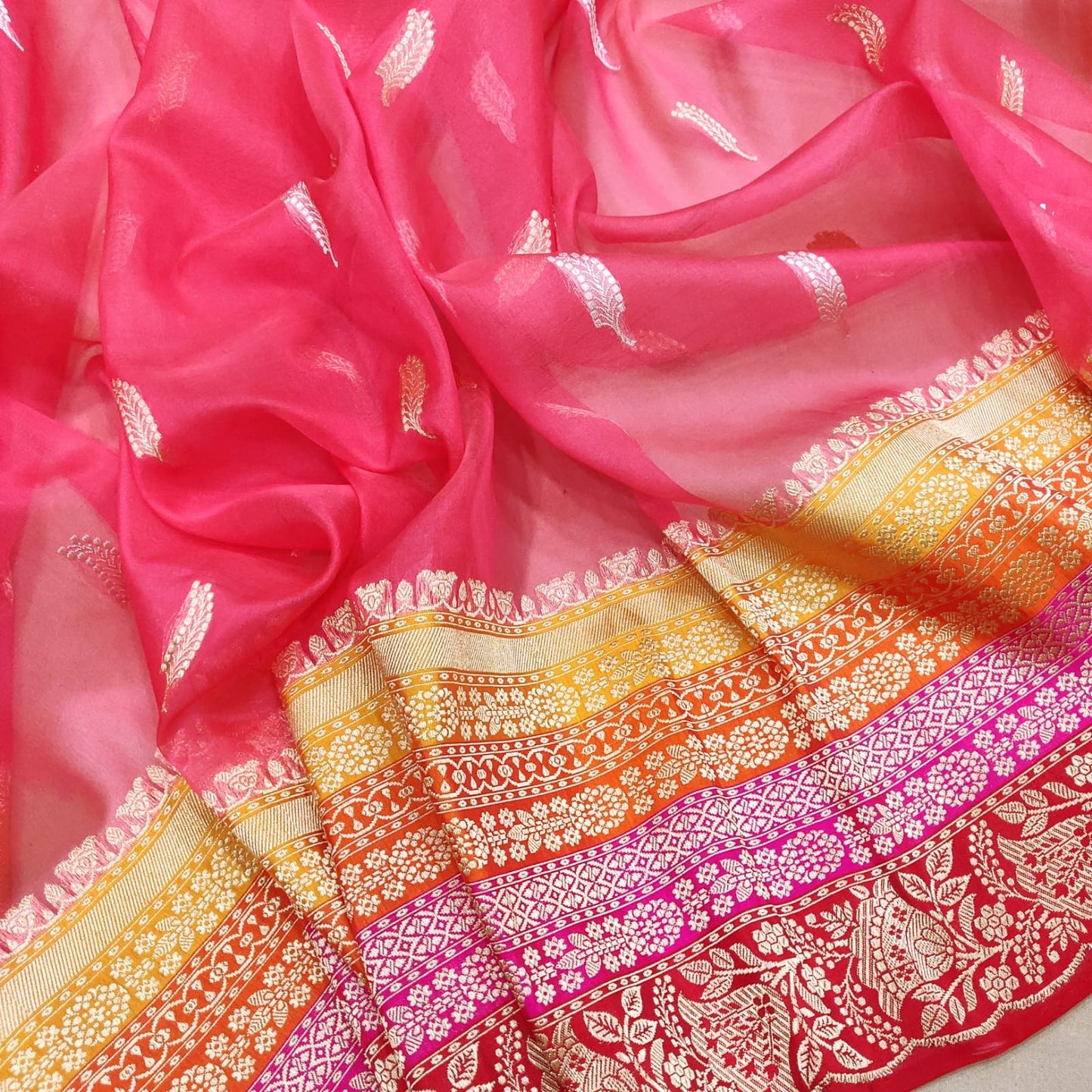Ravisha kora handwoven sarees - Saffronfashionindia