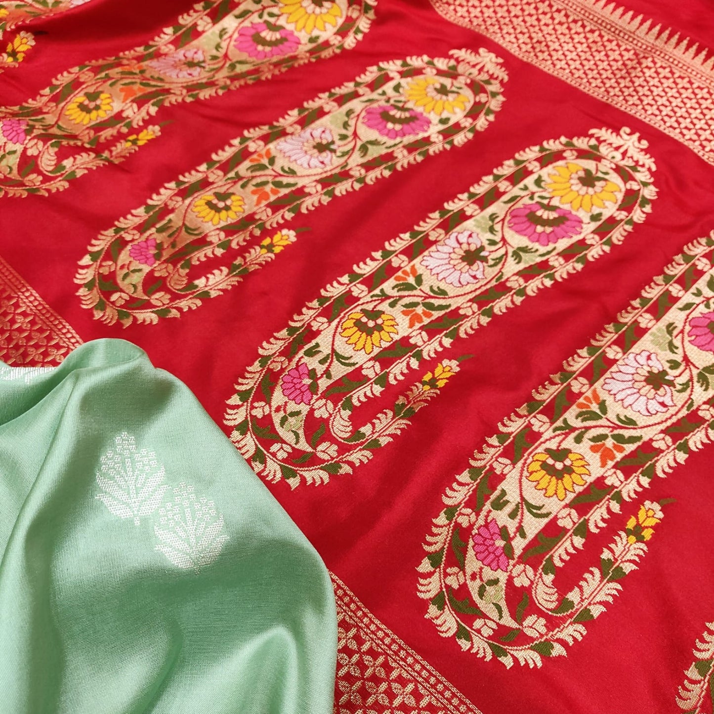 Green Katan handwoven silk sarees - Saffronfashionindia