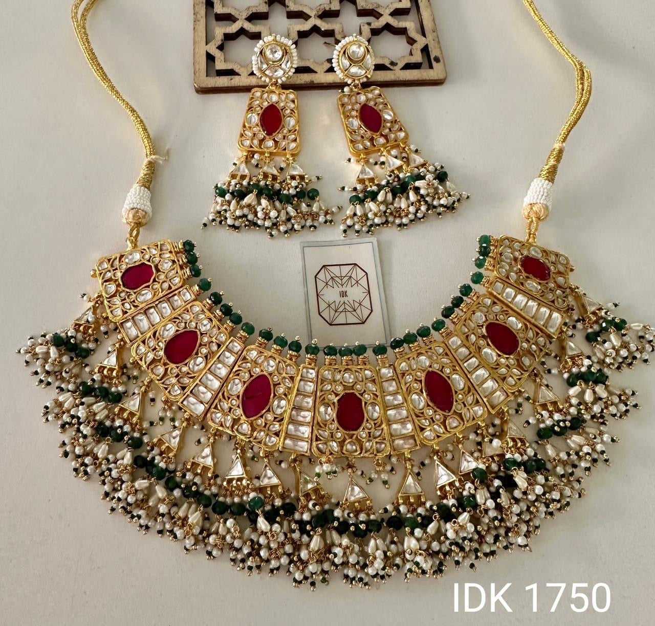 Rajia Begum inspired Kundan set Pacchi Kundan Necklace set - Saffronfashionindia