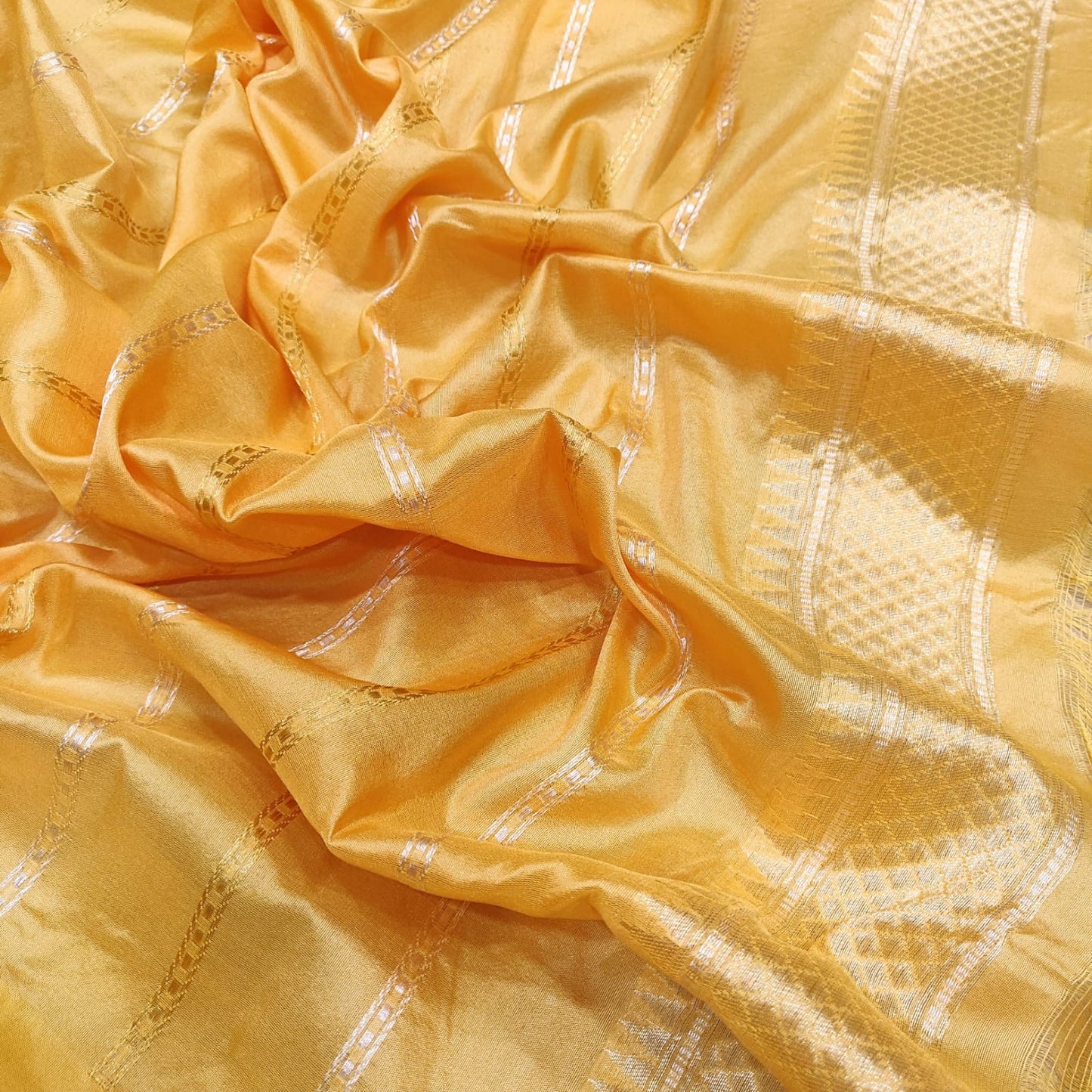 Silver gold Zari butis saree handwoven saree tissue sari - Saffronfashionindia