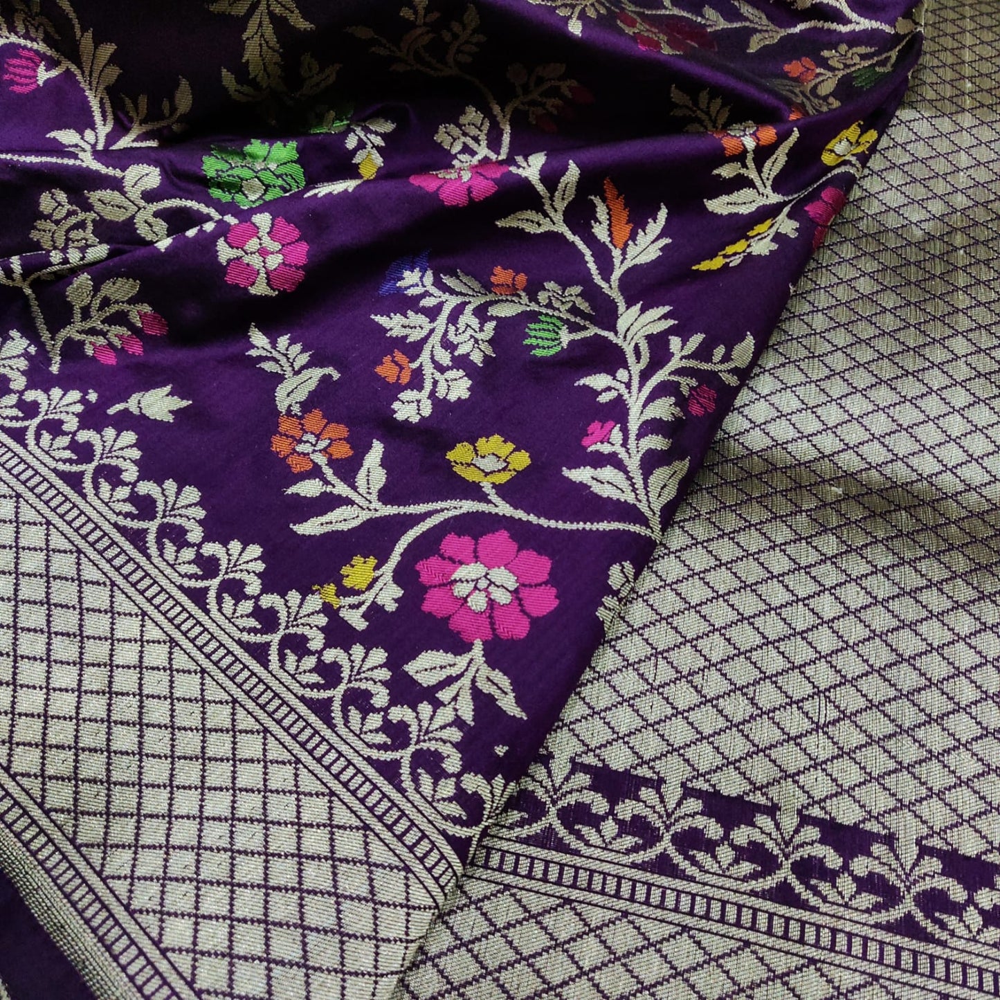 Vanisha handwoven Katan silk sari - Saffronfashionindia