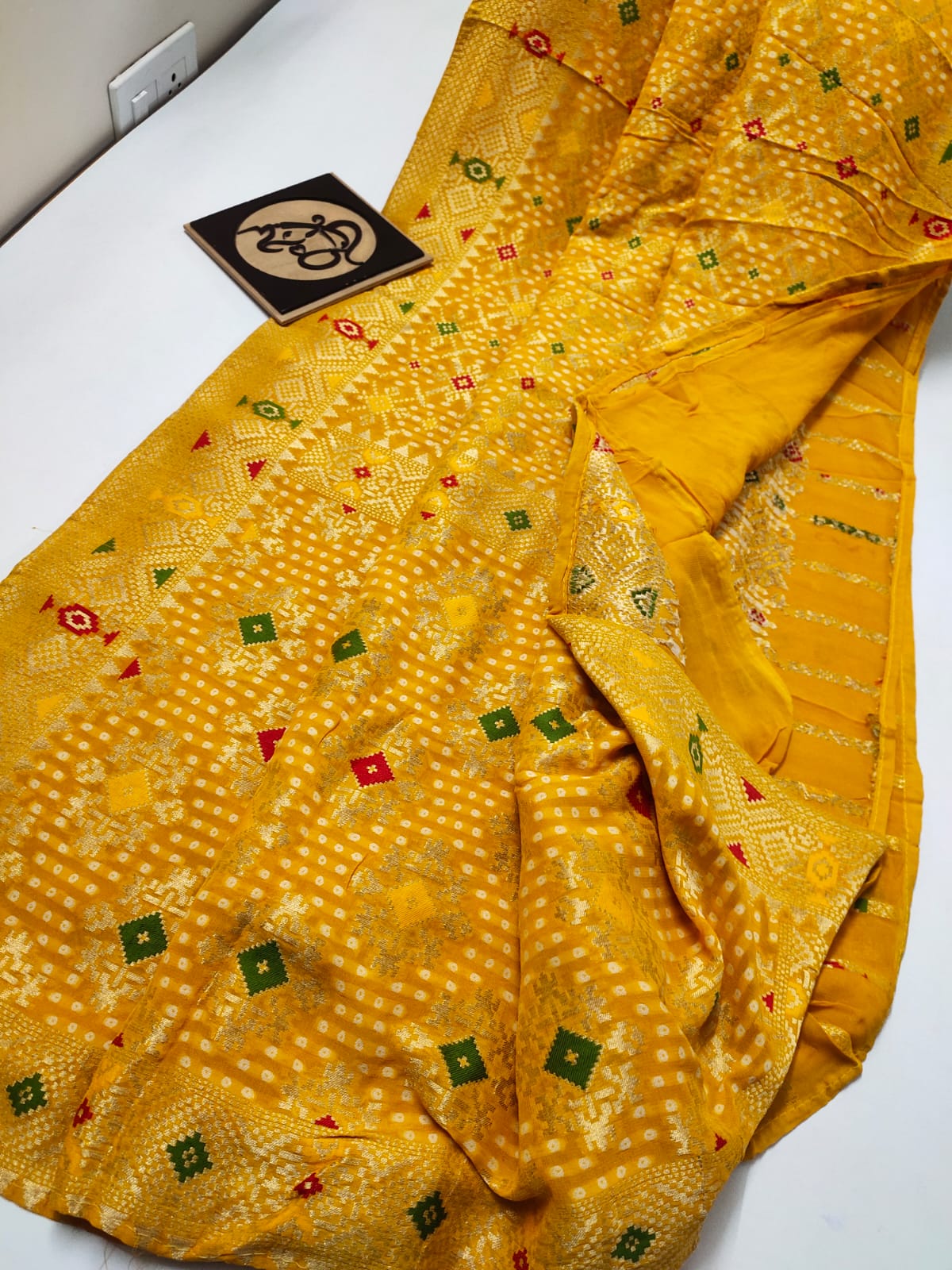 Arvinahi banarsi gorgette saree - Saffronfashionindia