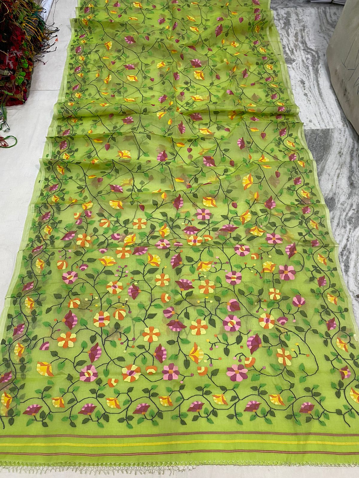 Reni tantuj handwoven jamdani saree - Saffronfashionindia