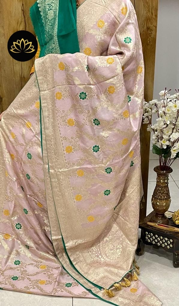 Venshik banarsi moonga saree - Saffronfashionindia
