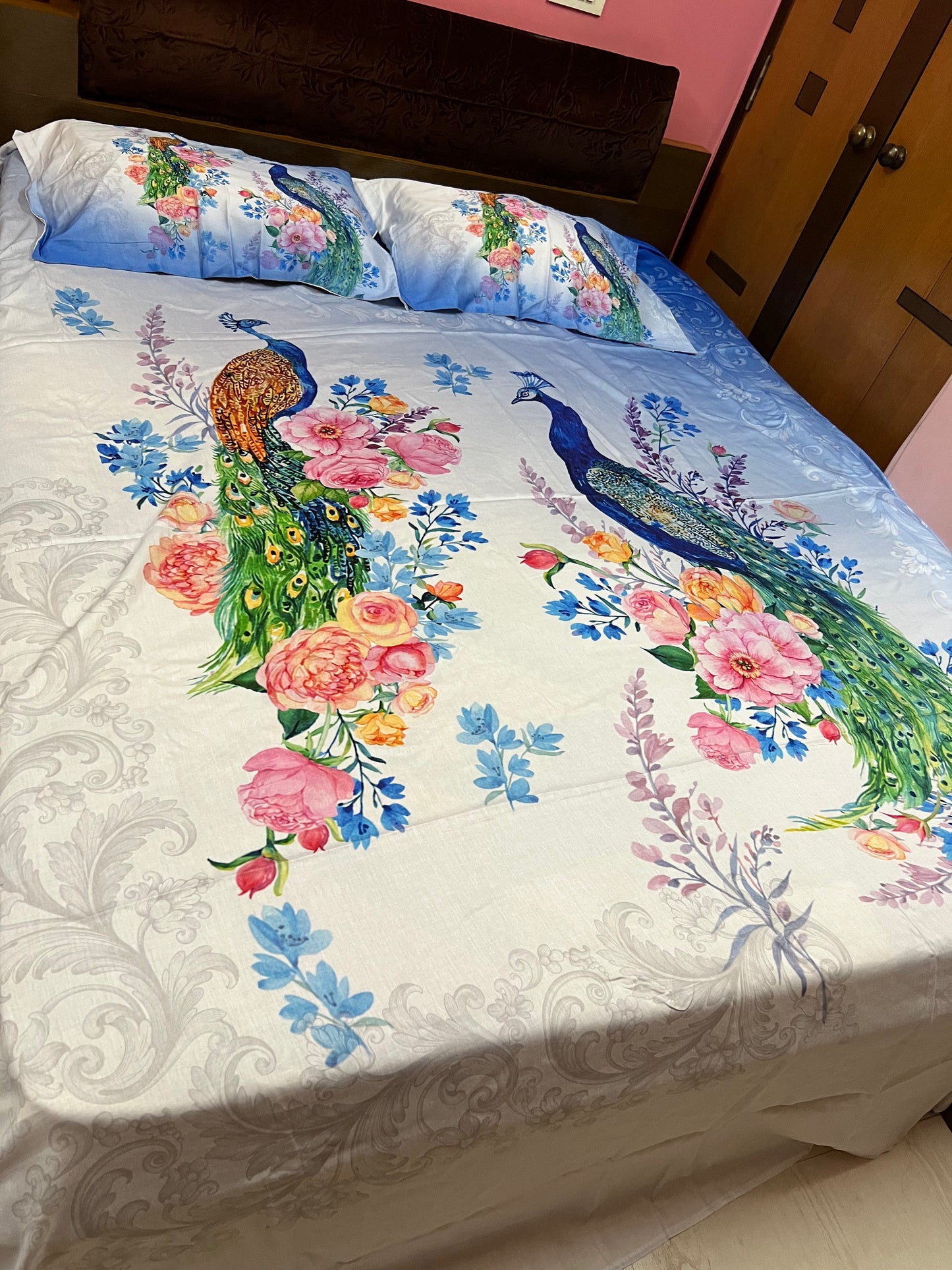 Peacock beautiful bedsheet - Saffronfashionindia