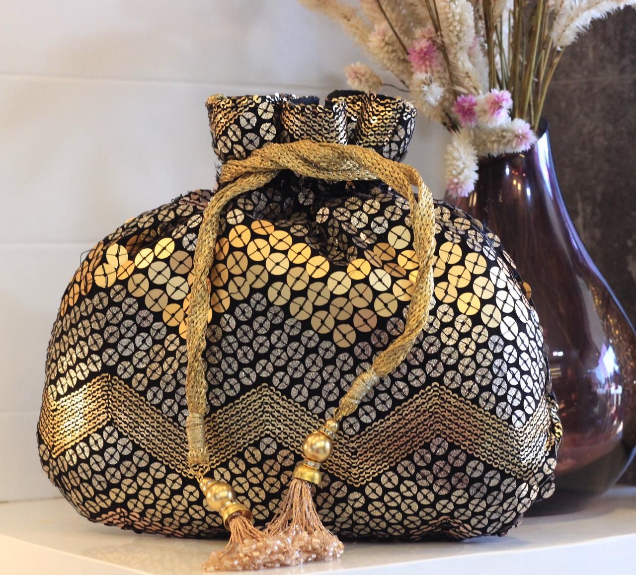 Vanerà sequins potli - Saffronfashionindia