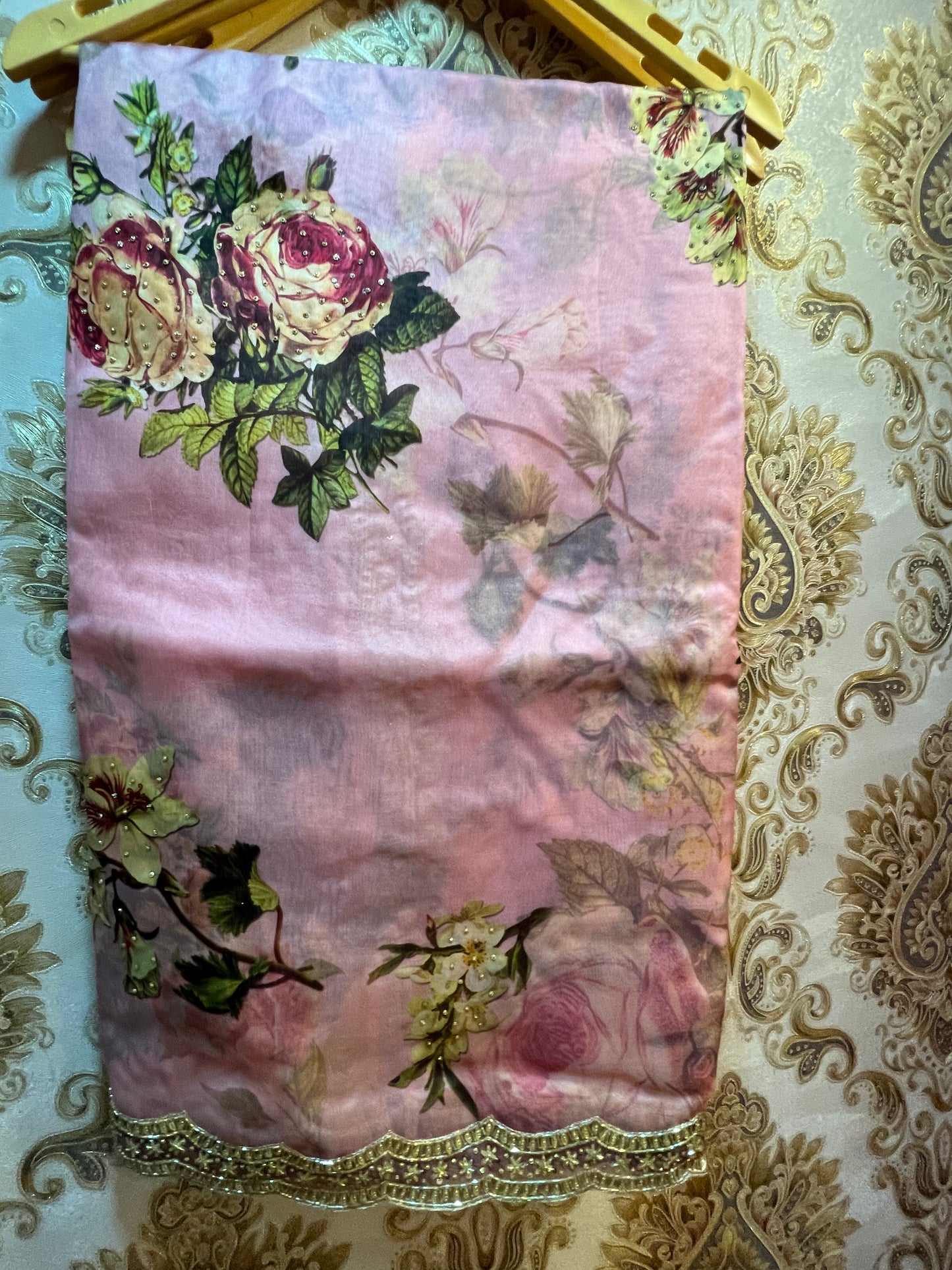 Pink lovely floral saree - Saffronfashionindia