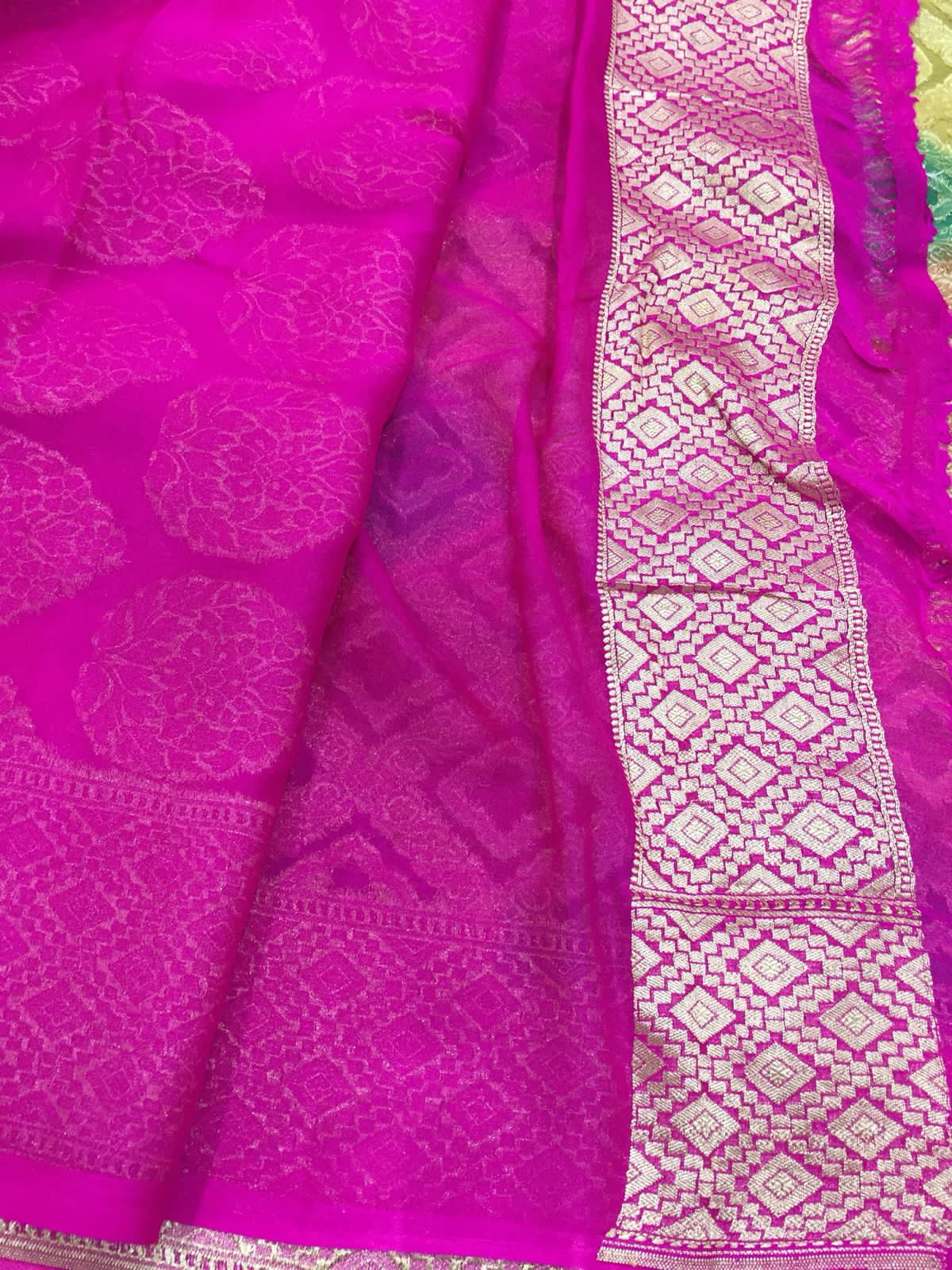 Nishaniya handloom gorgette saree - Saffronfashionindia