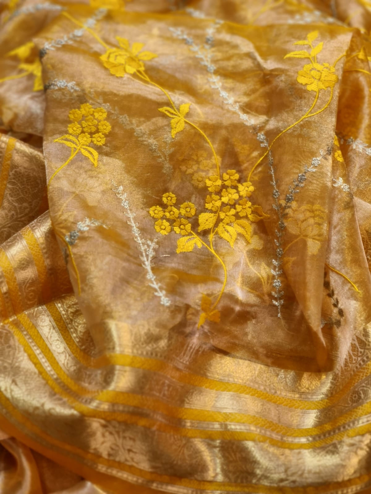 Embroidery tissue metallic saree Indian saree - Saffronfashionindia