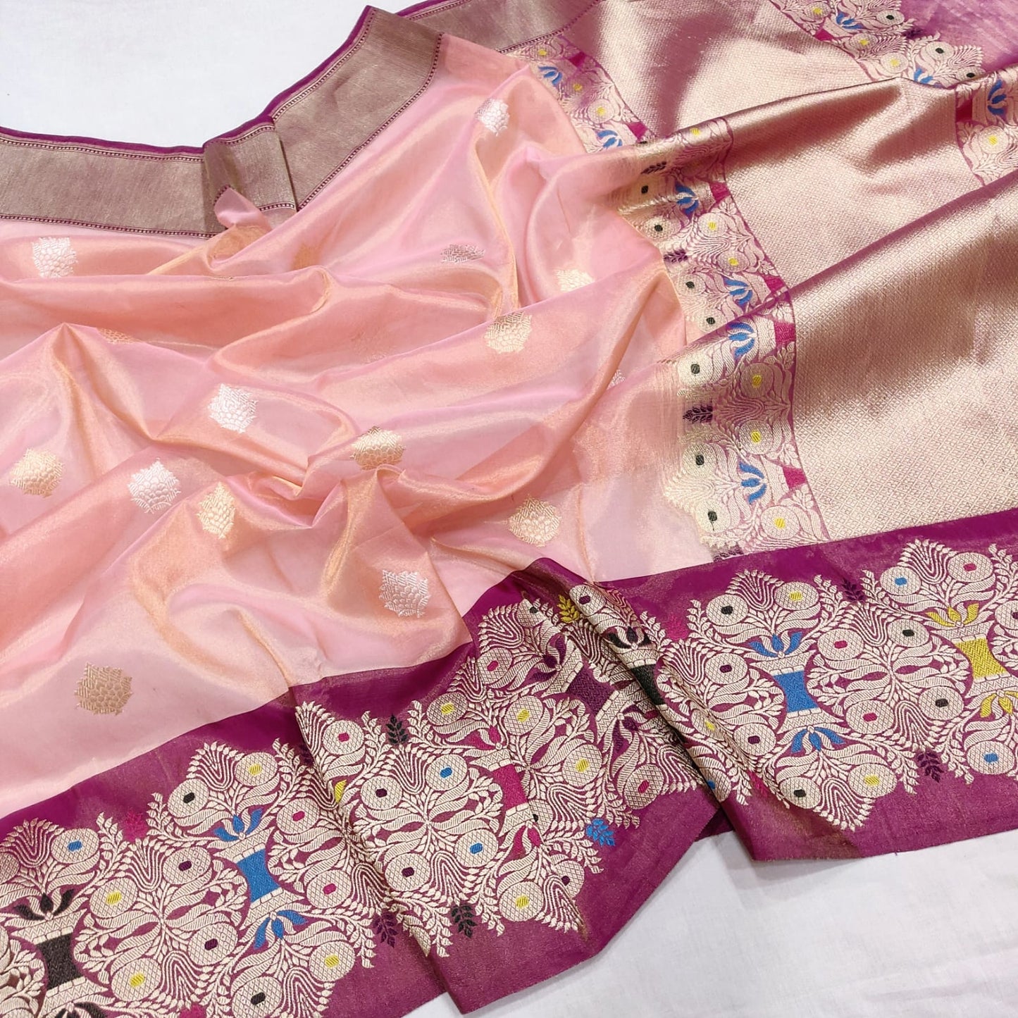 Kaniksha tissue handwoven kadwa saree - Saffronfashionindia