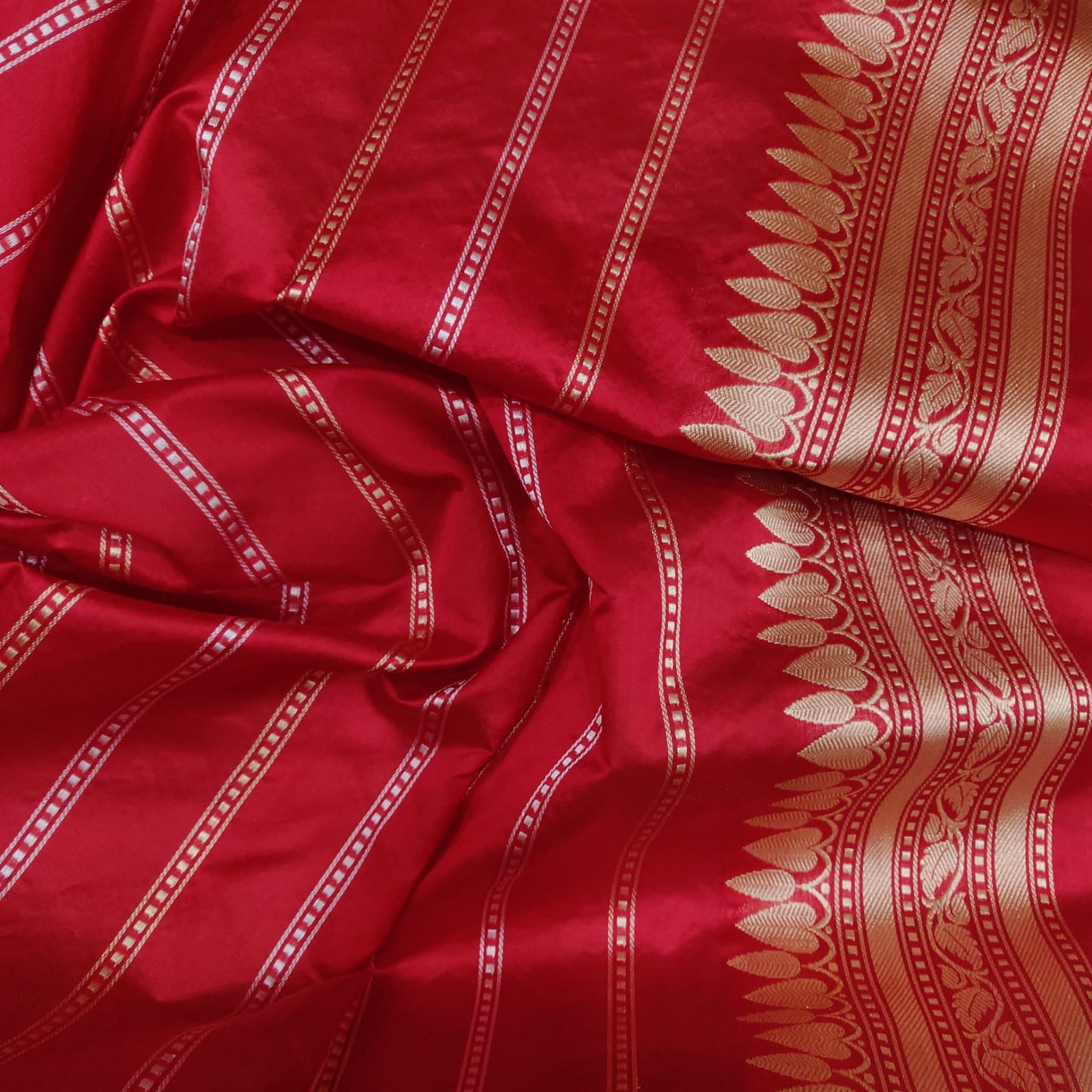 Glowing kora handwoven saree Indian sari - Saffronfashionindia