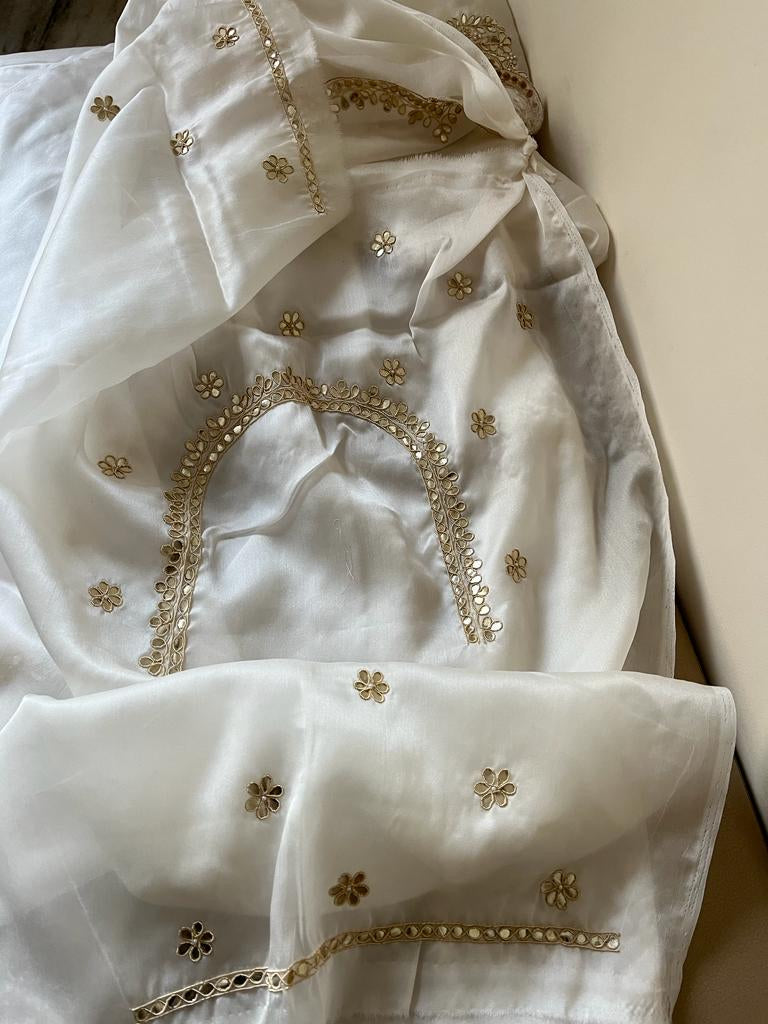 Mavika gottapatti organza sarees - Saffronfashionindia