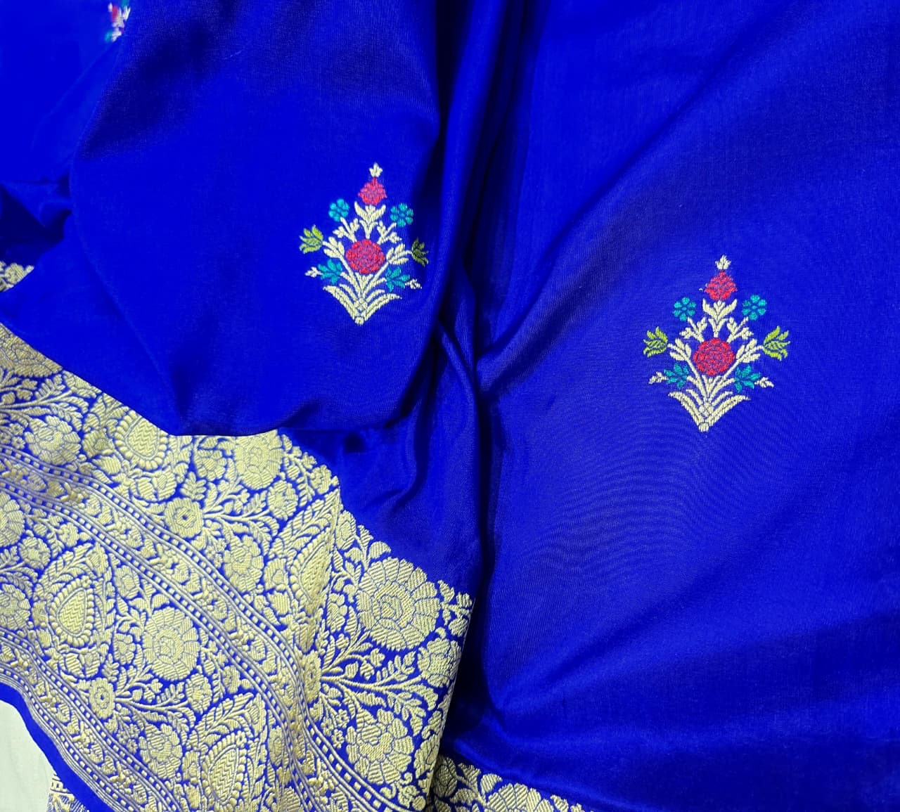 Royal blue saree banatei saree jatan silk sari blouse Saffronfashionindia