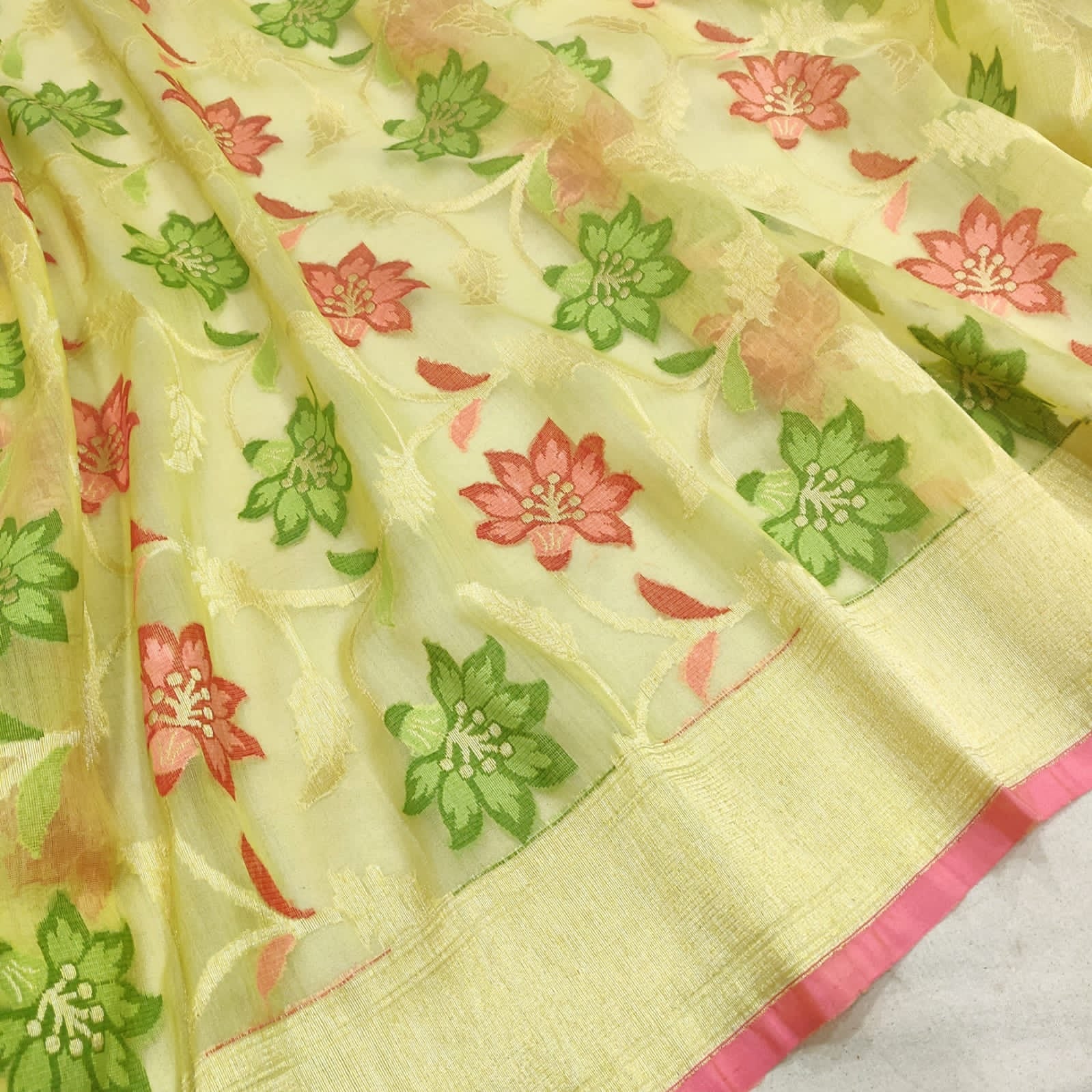 Kawisha kora handloom zari sarees - Saffronfashionindia