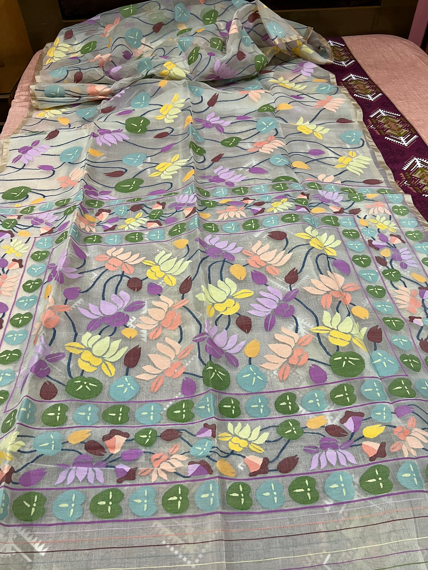 Floral Tantuj Jamdani Saree Bengal Traditional Indian Sari - Saffronfashionindia