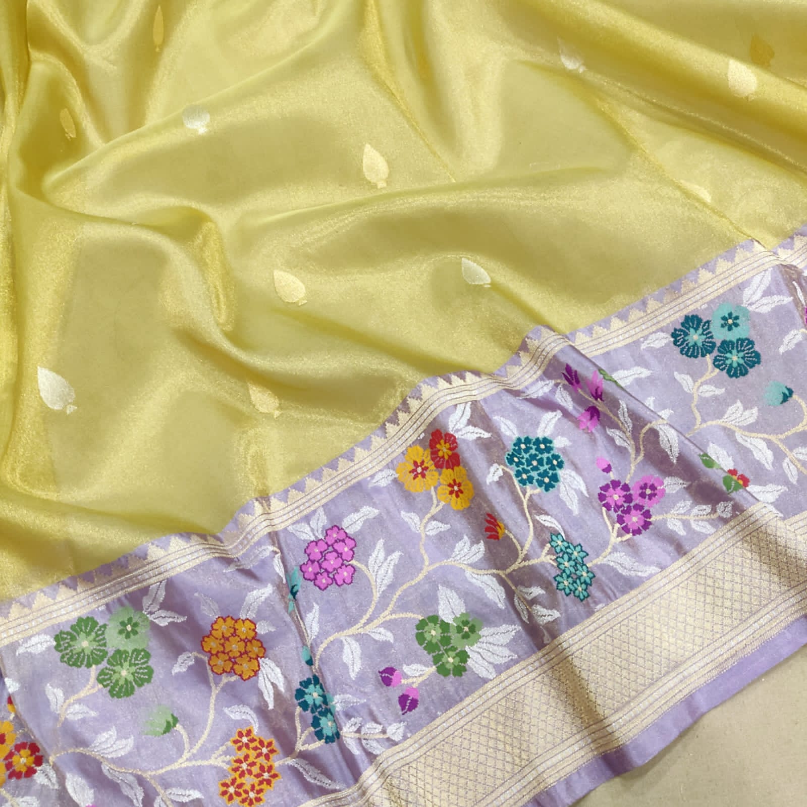 Lamina tissue Handwoven zari beautiful saree - Saffronfashionindia