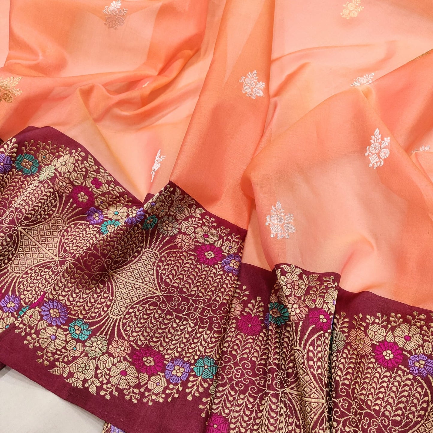 Mohzunrai kora handwoven kadwa saree - Saffronfashionindia