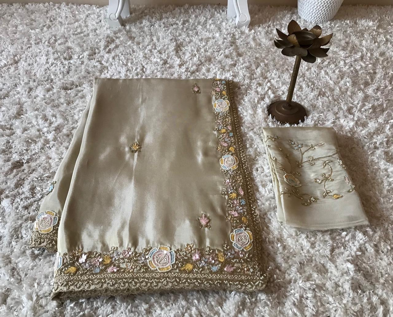 Luxury gold premium tissue silk saree Indian sarees - Saffronfashionindia