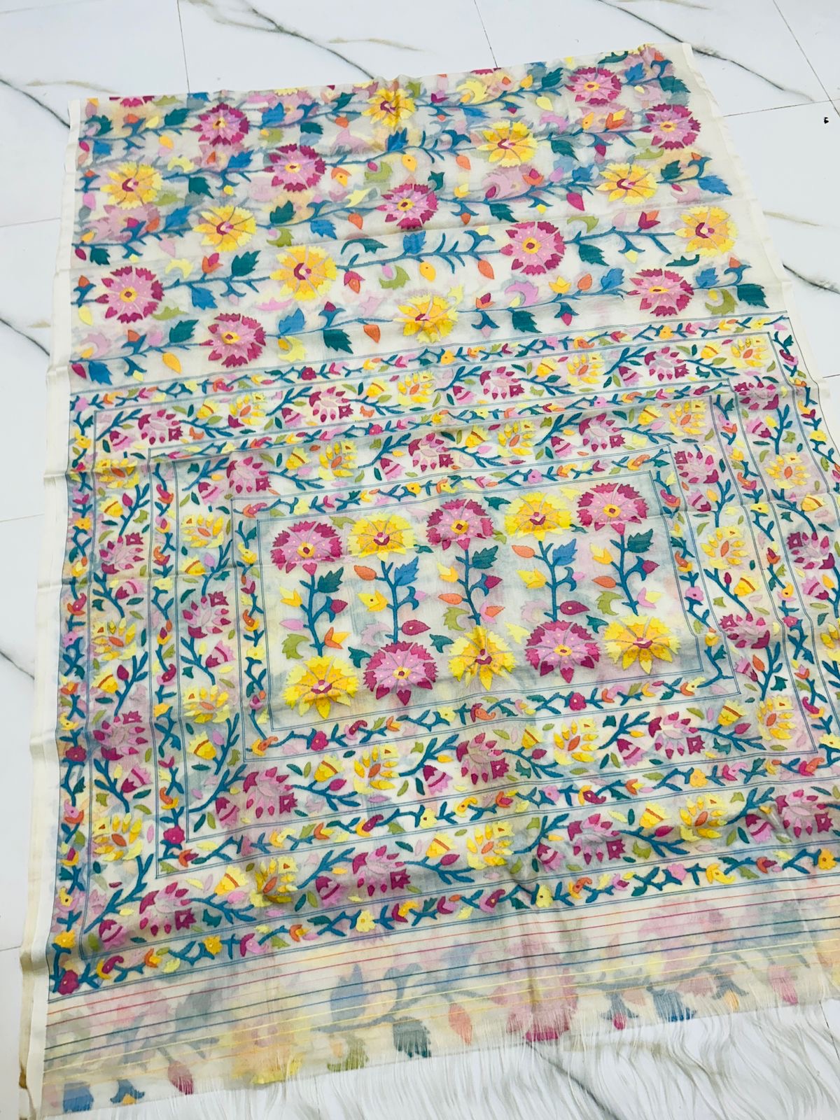 Arvika jamdani saree Tantuj saree Indian sari blouse SaffronFashion