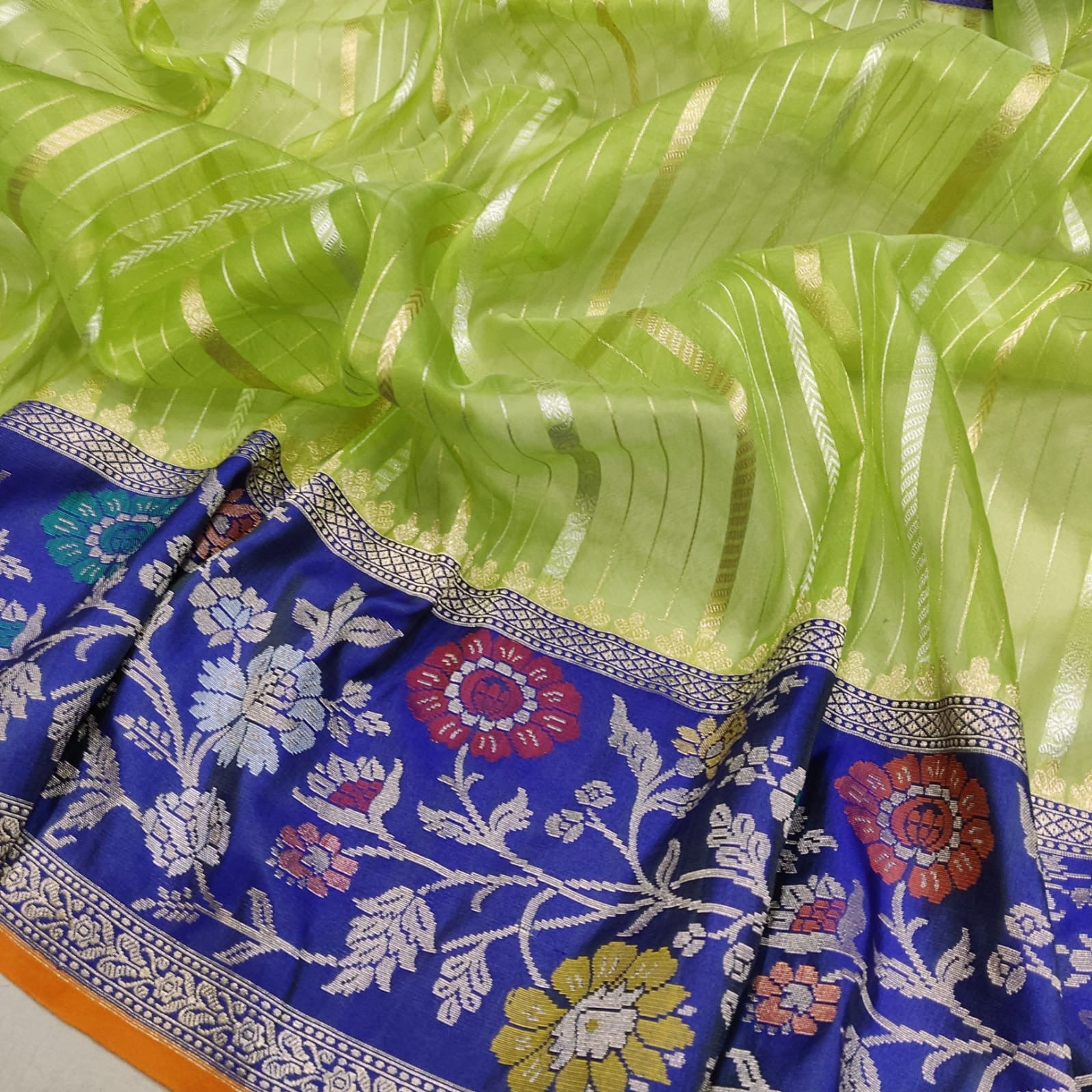 Green Kora Handwoven Saree zari sari - Saffronfashionindia