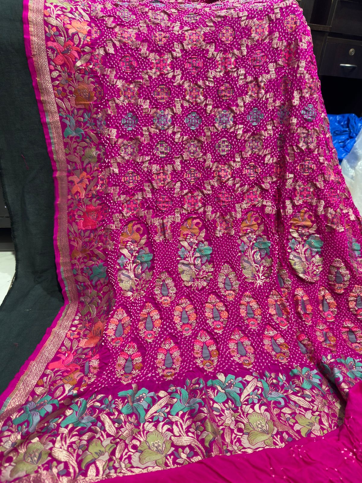 Meenakari bandhani saree Banarsi saree Indian traditional sari blouse