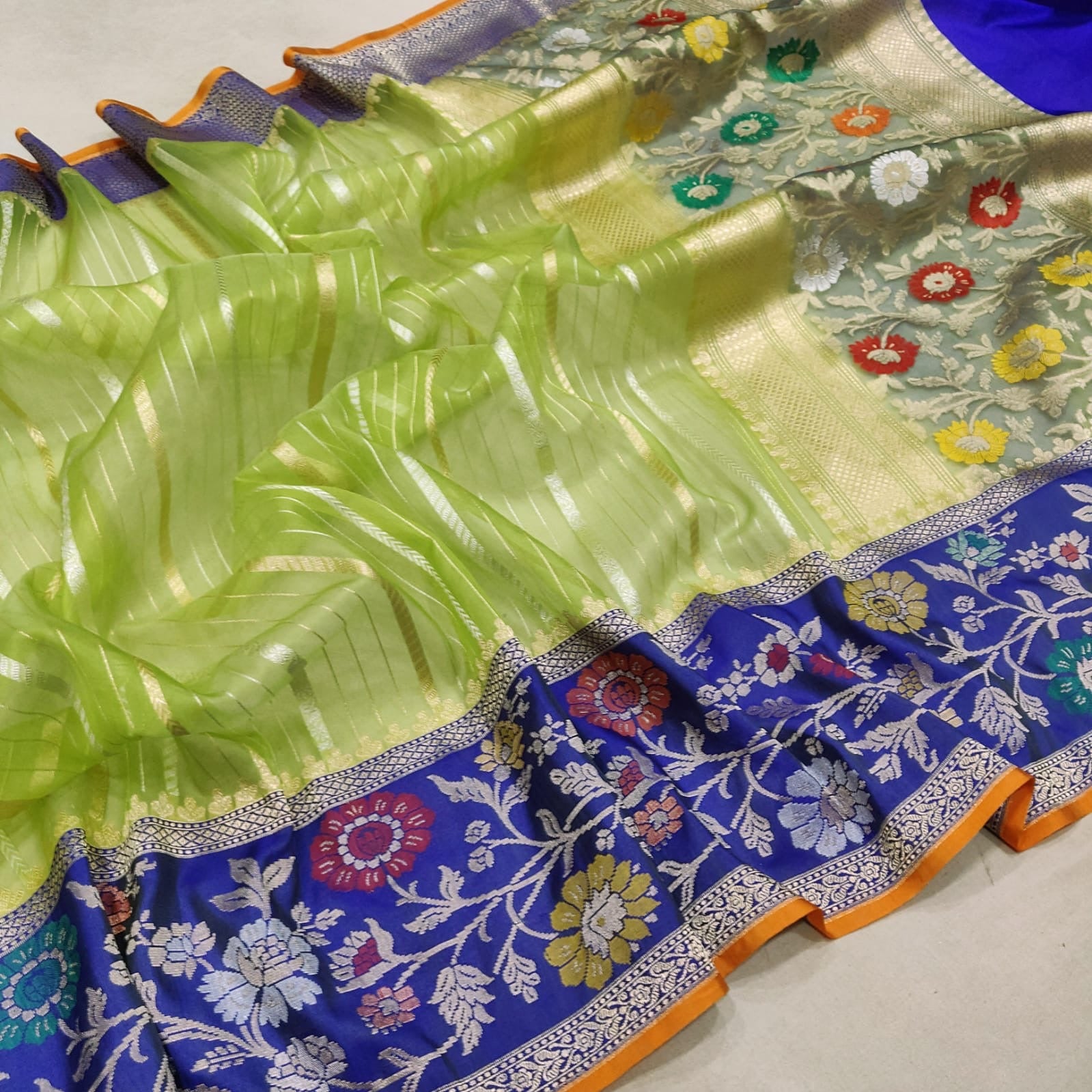 Green Kora Handwoven Saree zari sari - Saffronfashionindia