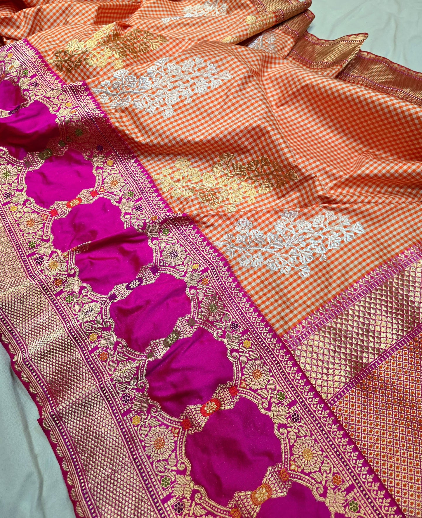 Vahisha Ektara saree Indian traditional sarees katan silk sari Saffronfashionindia