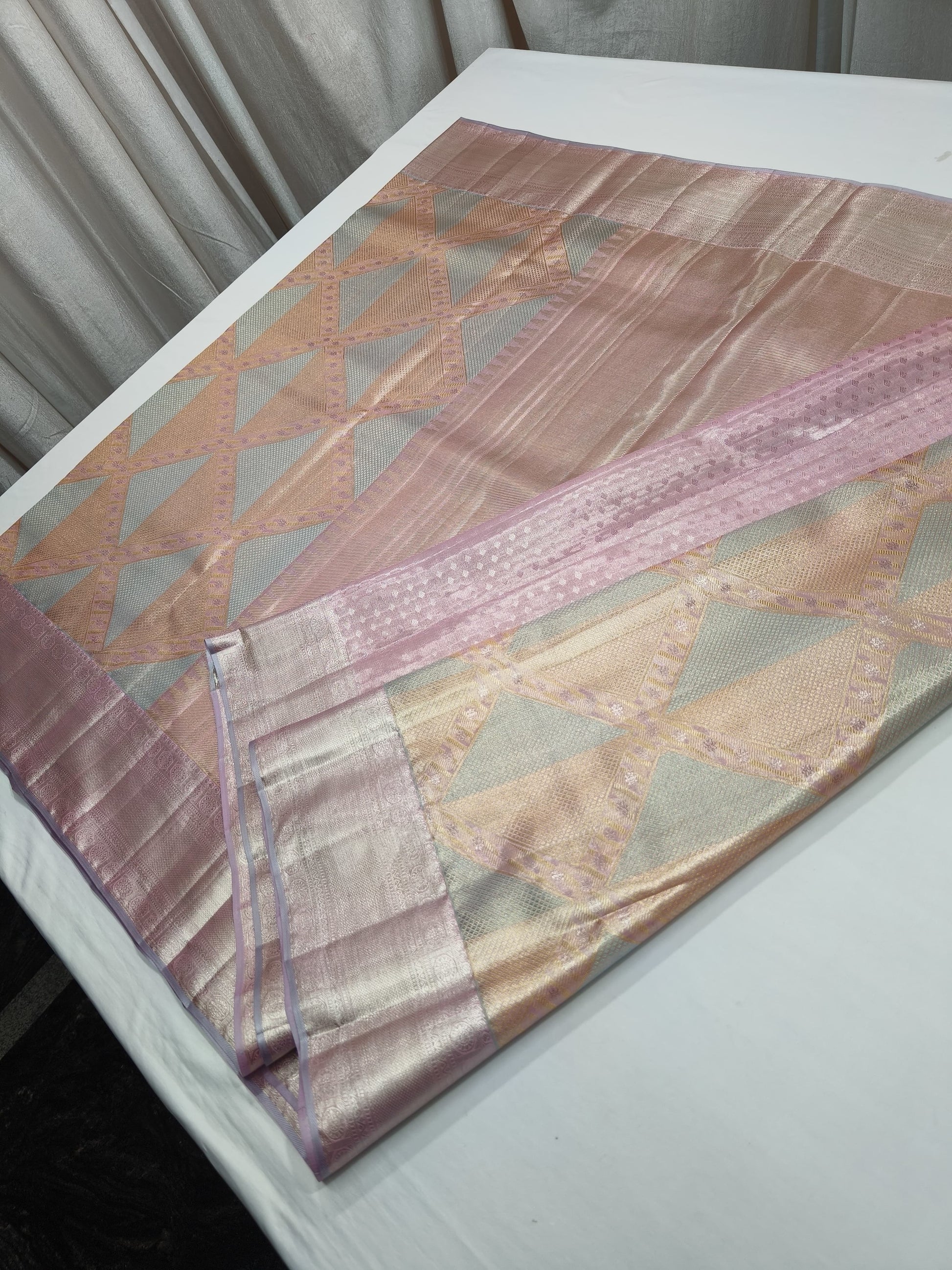 Indian Traditional Kanjeevaram Saree Silk Sarees - Saffronfashionindia