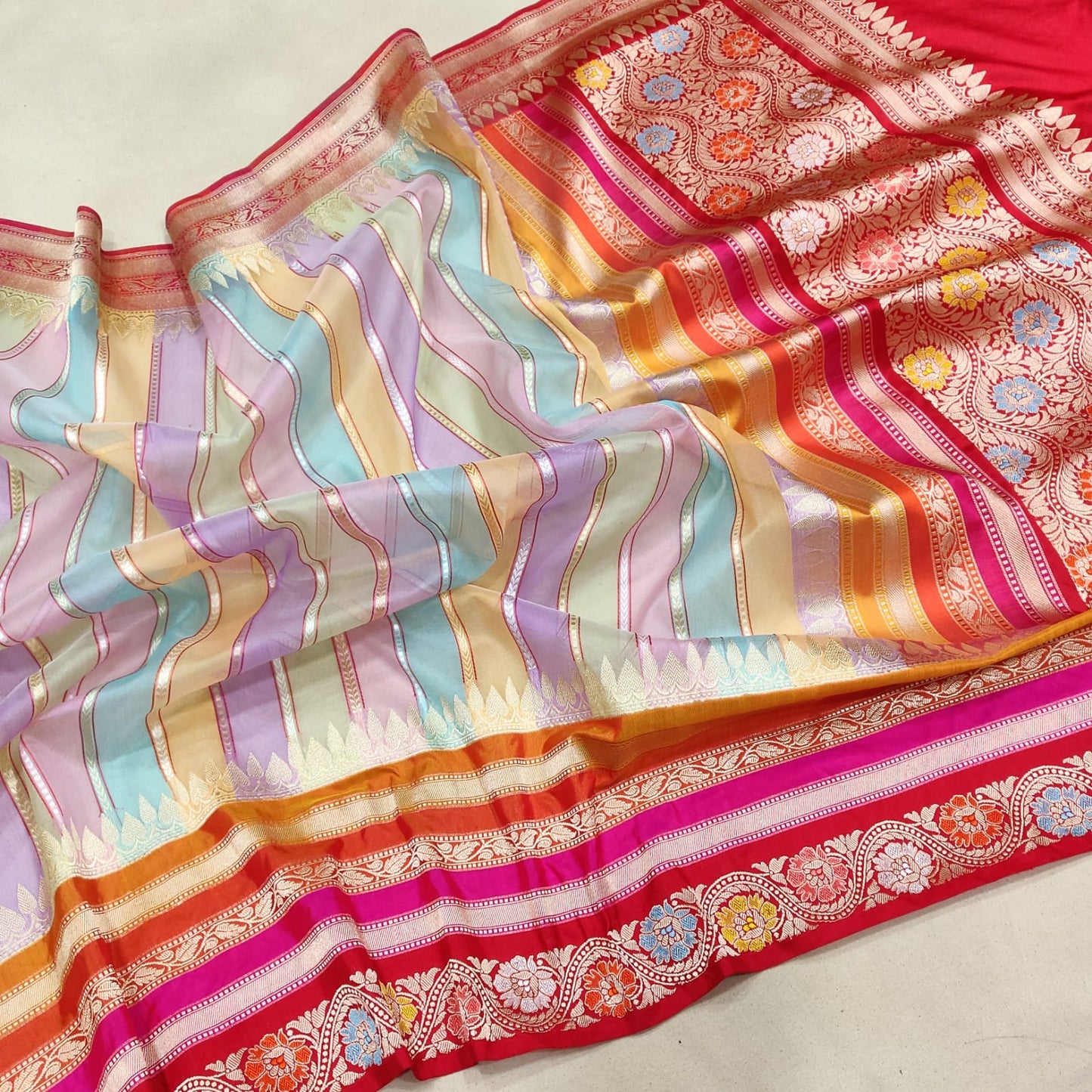 Rangkat kora handwoven kadwa Indian sarees - Saffronfashionindia