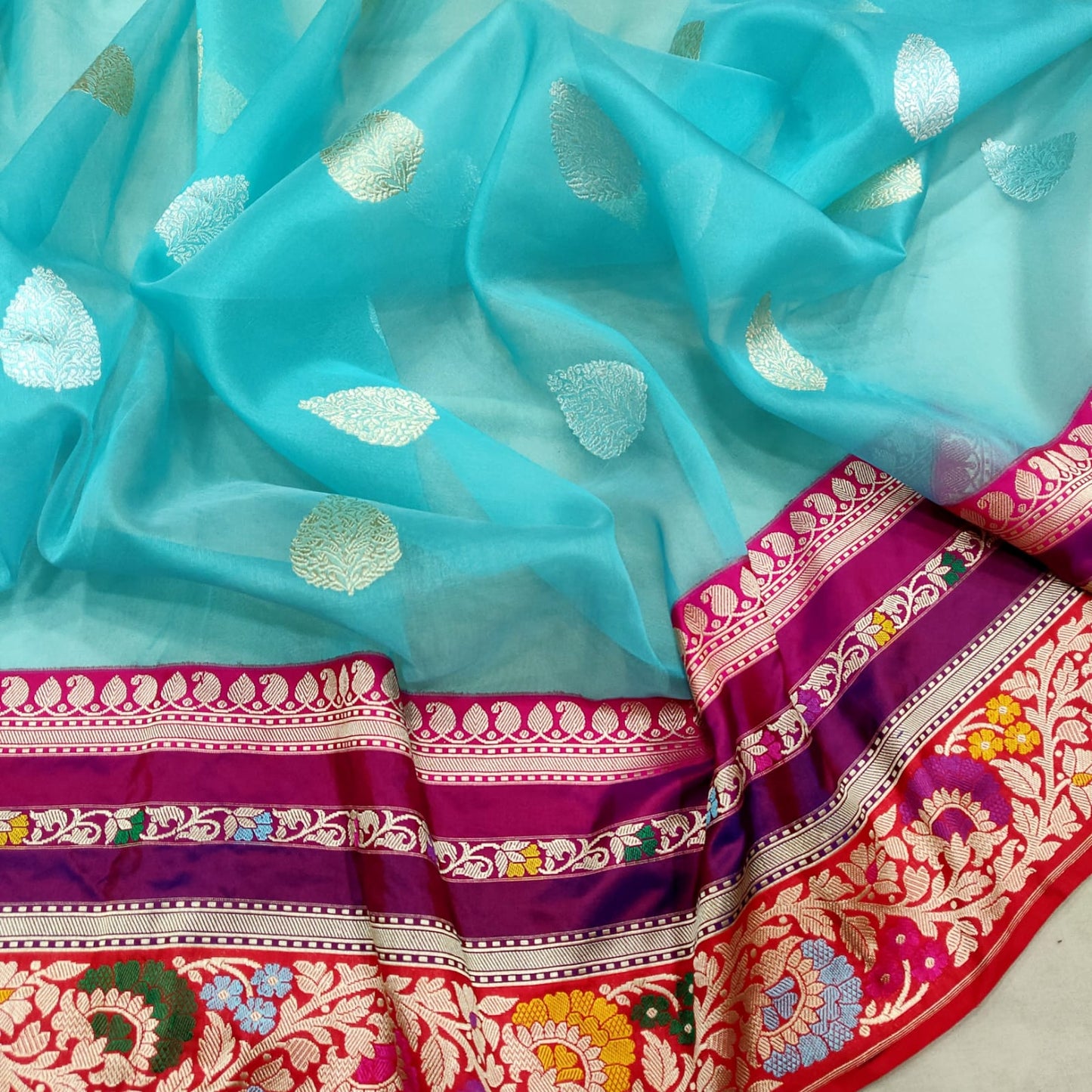 Mihaz kora handwoven banarsi sarees - Saffronfashionindia