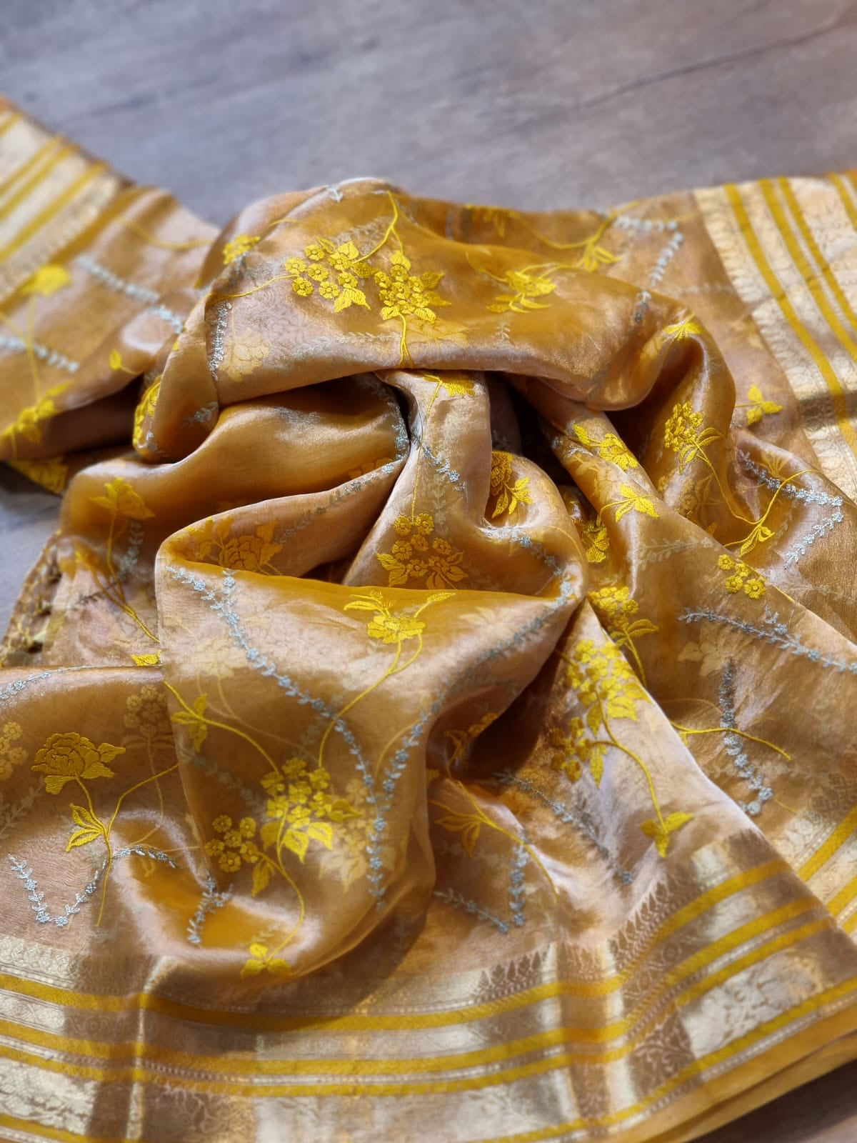 Embroidery tissue metallic saree Indian saree - Saffronfashionindia