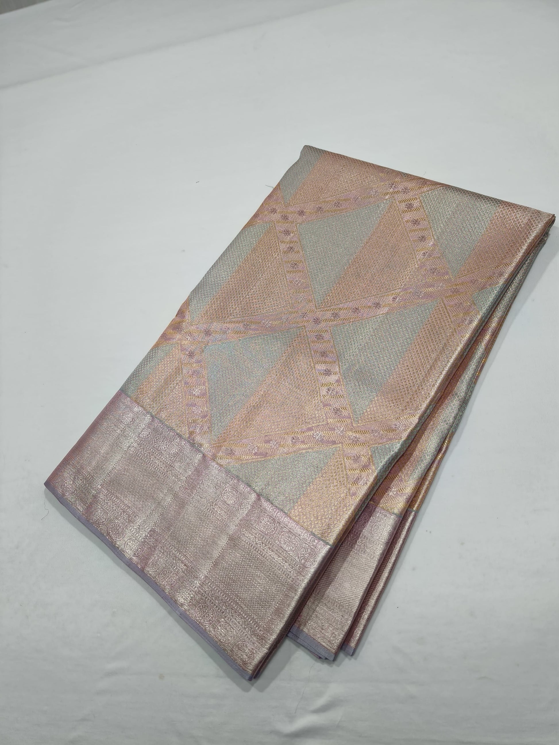 Indian Traditional Kanjeevaram Saree Silk Sarees - Saffronfashionindia