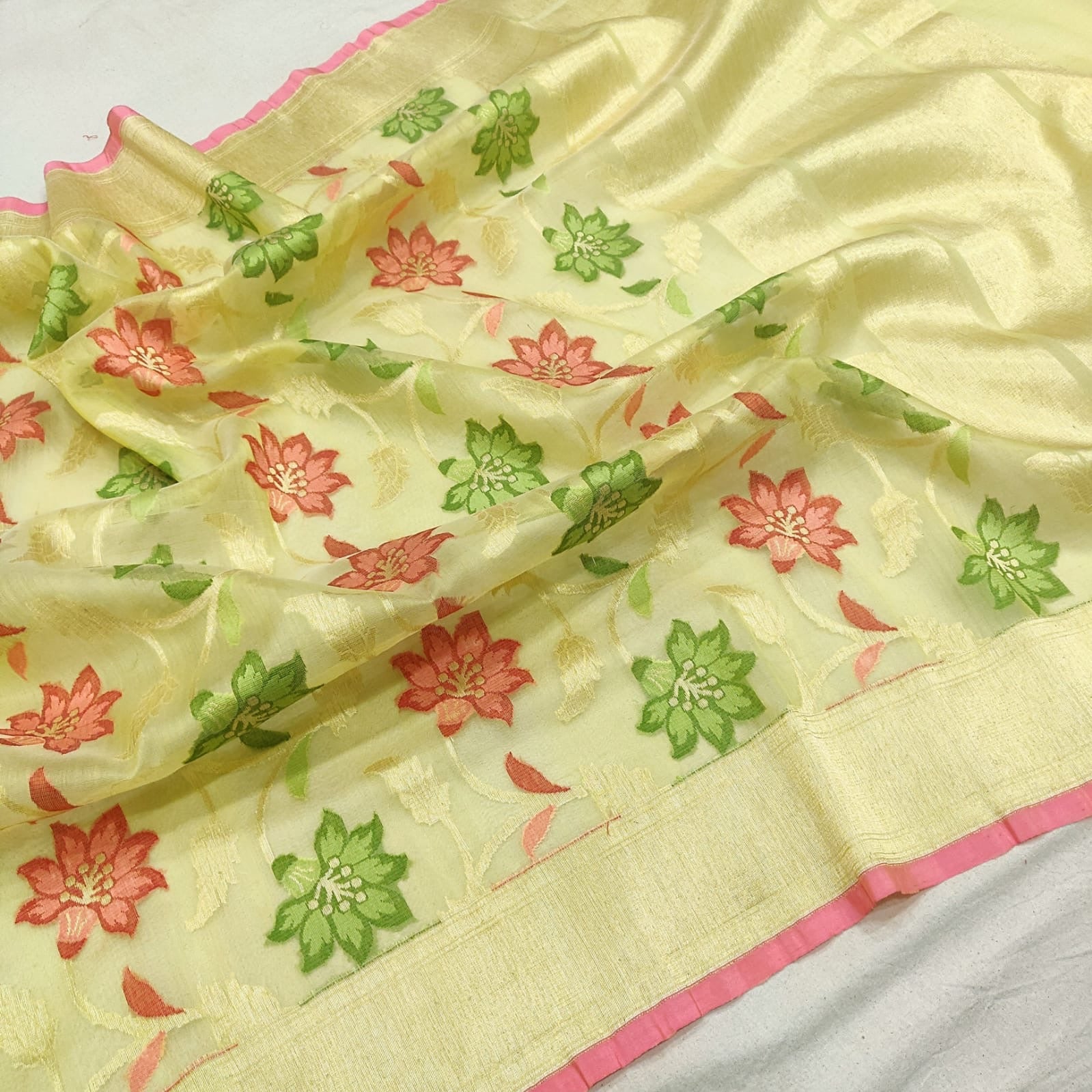 Kawisha kora handloom zari sarees - Saffronfashionindia