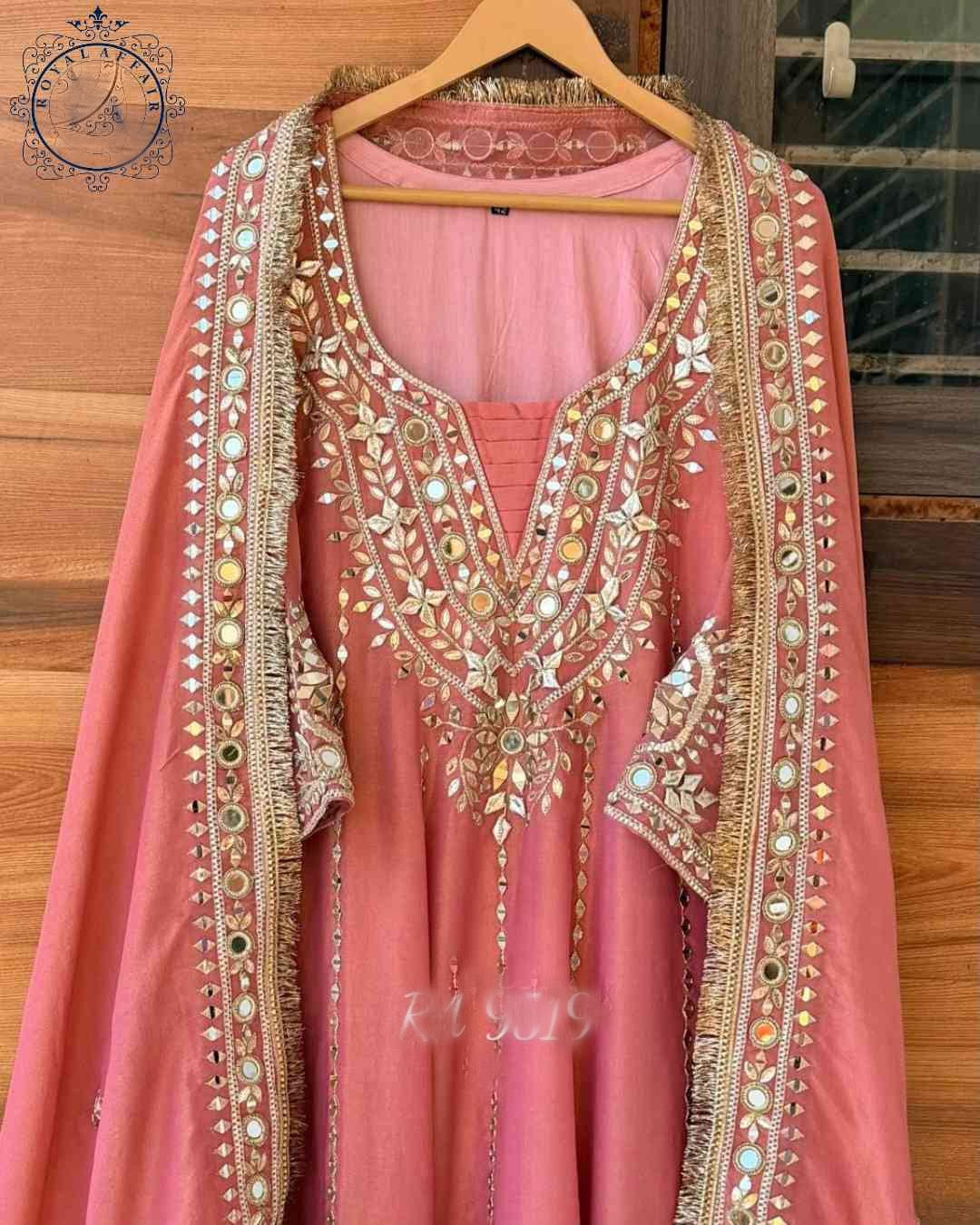 Untitled Feb26_04:10 SaffronFashion