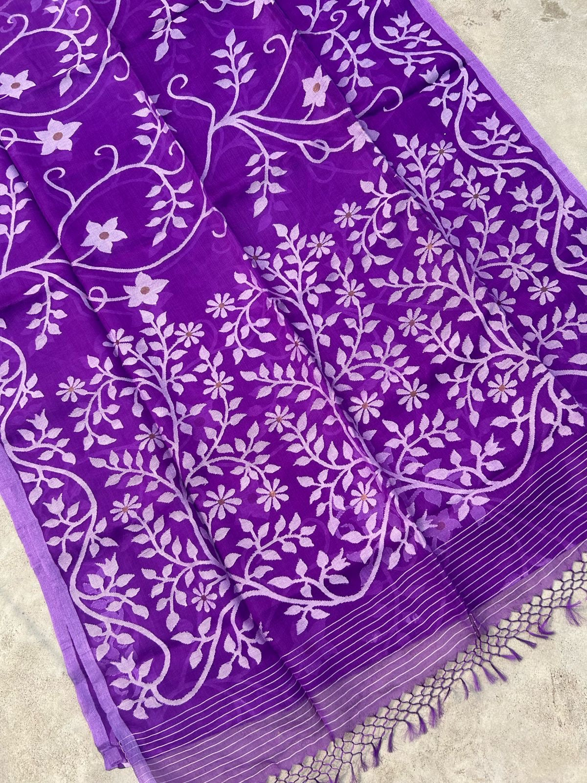 Purple Handloom Jamdani Saree Tantuj Sari - Saffronfashionindia