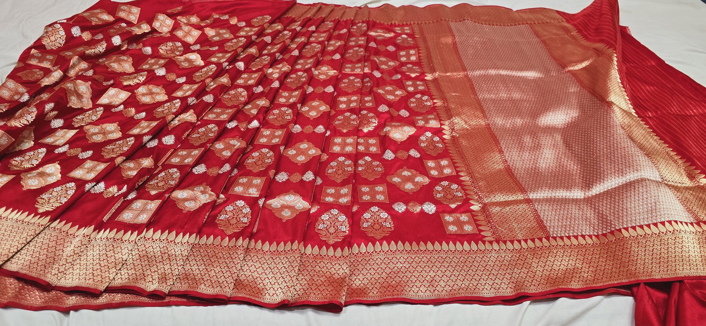 Red Banarsi Handwoven Kadwa silk Saree Indian Heritage Traditional Sarees - Saffronfashionindia