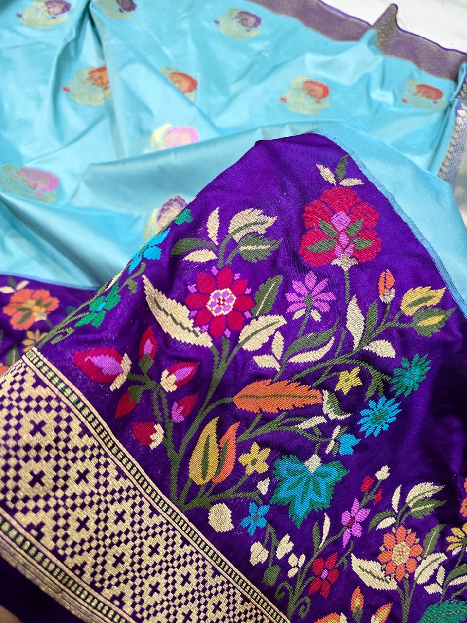 Yubhi Banarsi saree handwoven saree kadwa sarees SaffronFashion