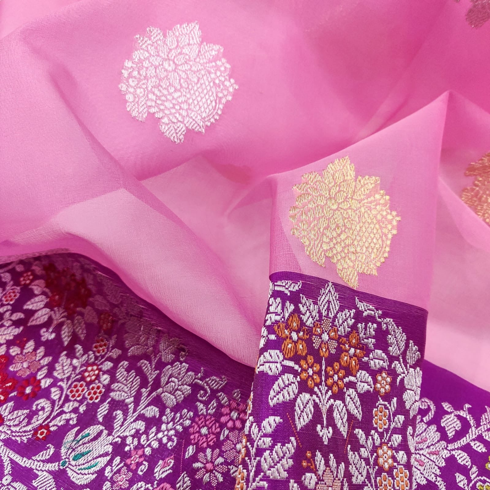 Pink kora kadwa handwoven sarees - Saffronfashionindia