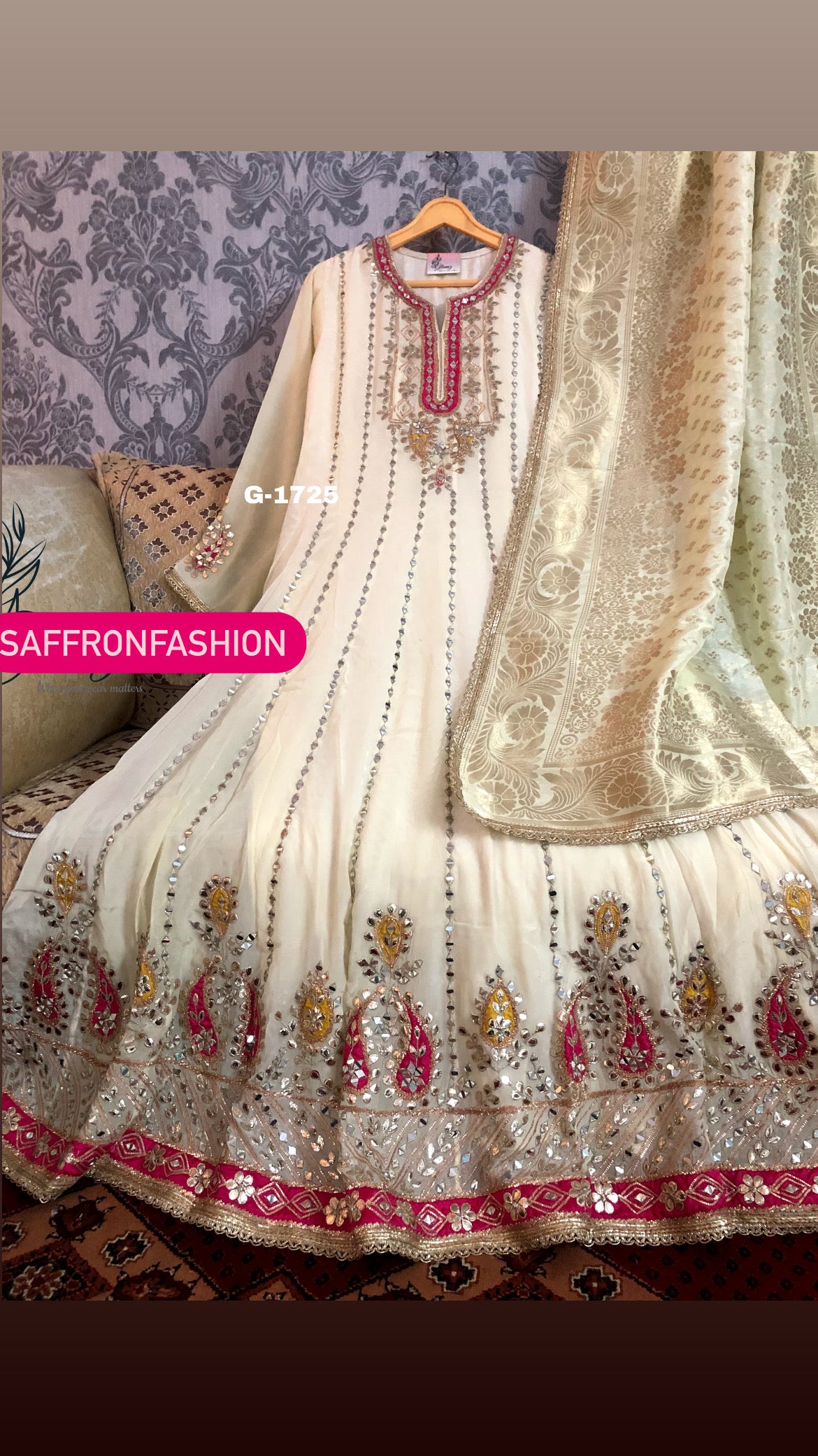 Leza Anarkali Dress Enbroidered dress Salwar suit - Saffronfashionindia
