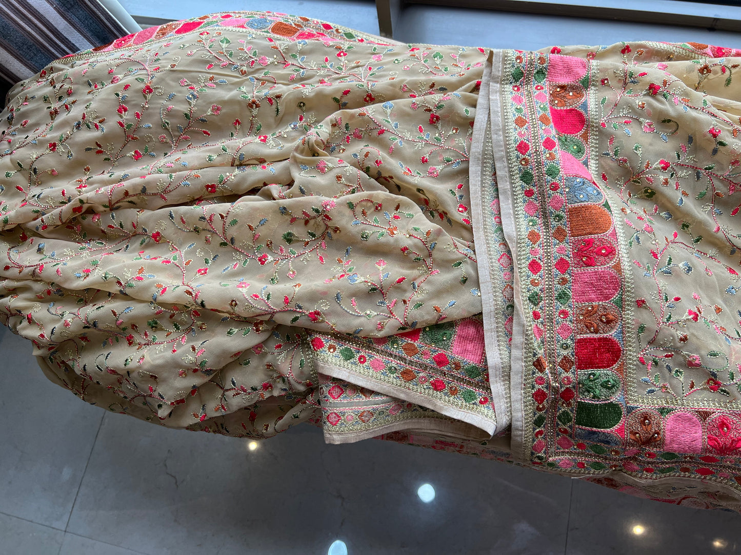 Beige Gorgette Saree Indian beautiful saree blouse - Saffronfashionindia