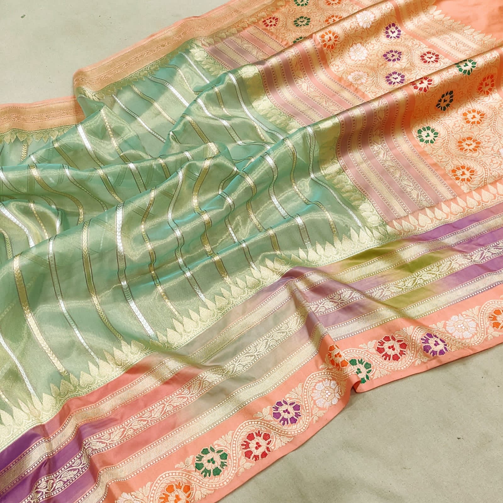 Green Tissue Handwoben kadwa saree Indian sari - Saffronfashionindia