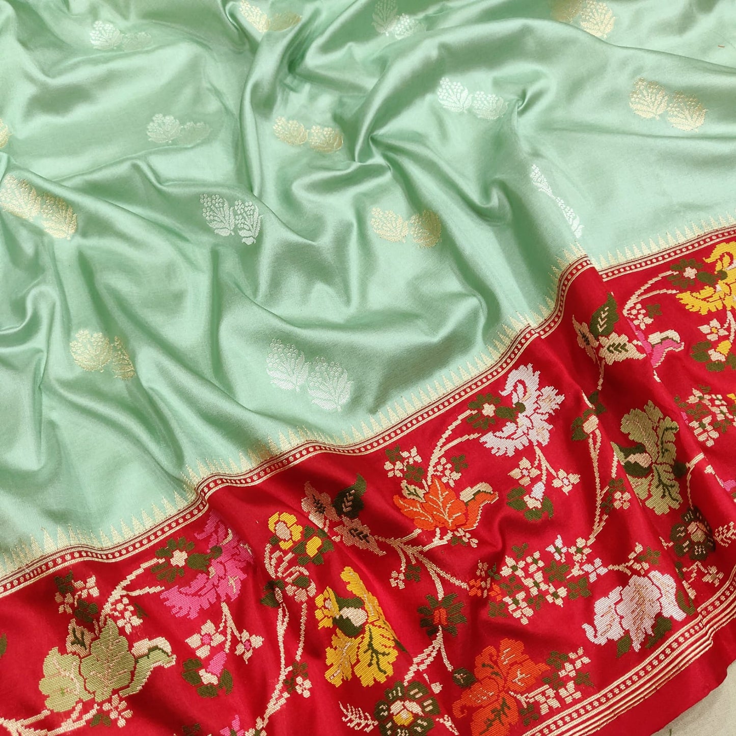 Green Katan handwoven silk sarees - Saffronfashionindia