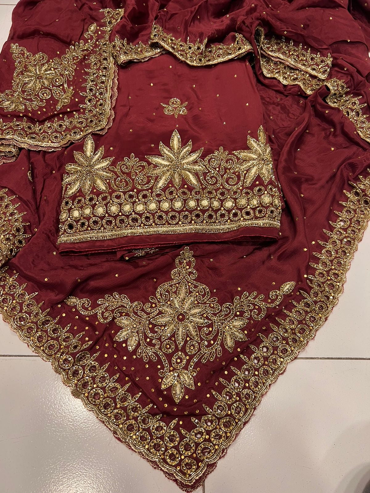 Mahiza crepe chinon salwar kameez - Saffronfashionindia