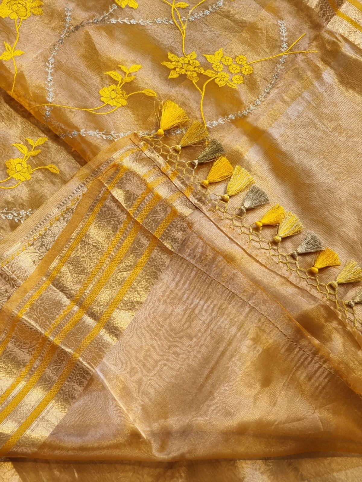 Embroidery tissue metallic saree Indian saree - Saffronfashionindia
