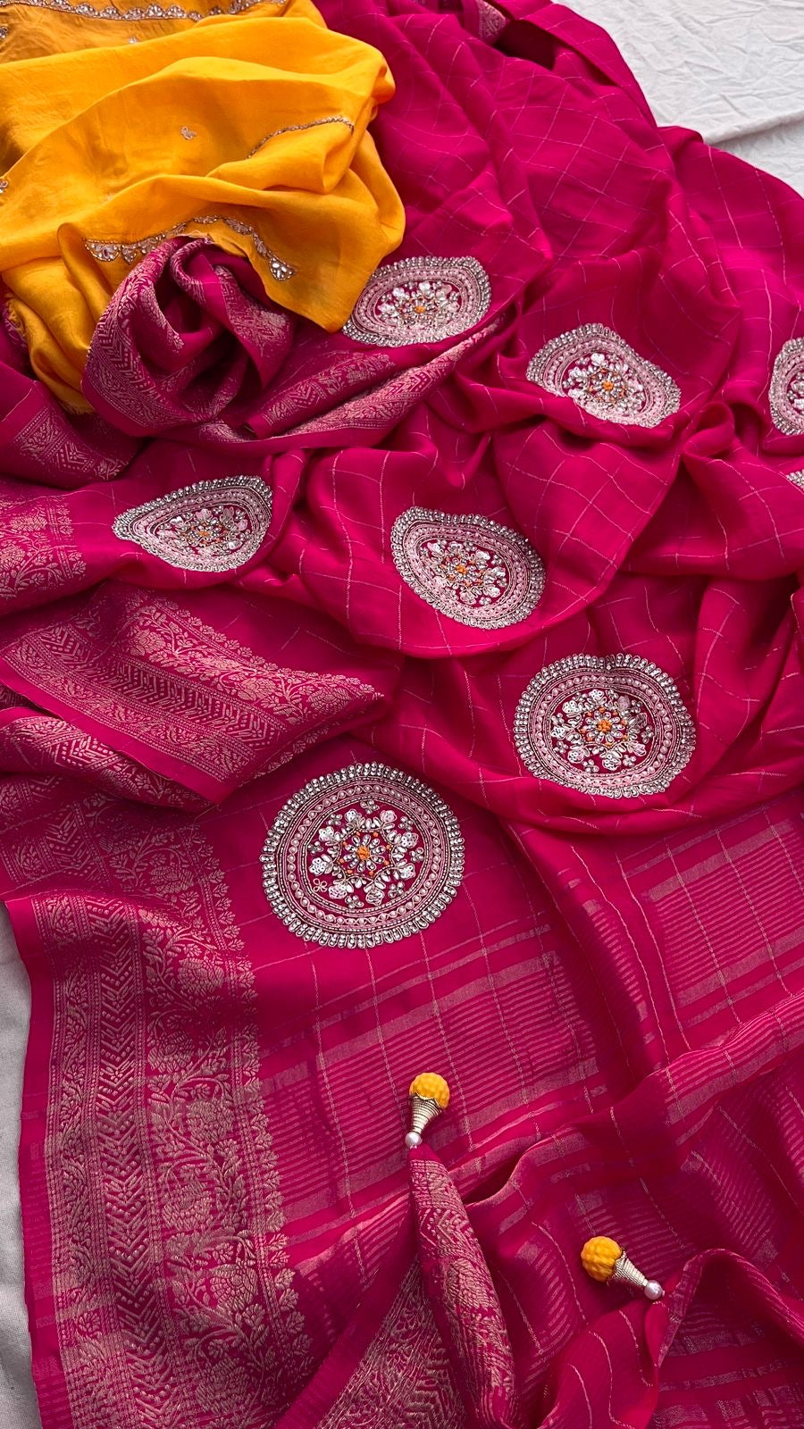 Munga Banarsi saree women Indian sari - Saffronfashionindia