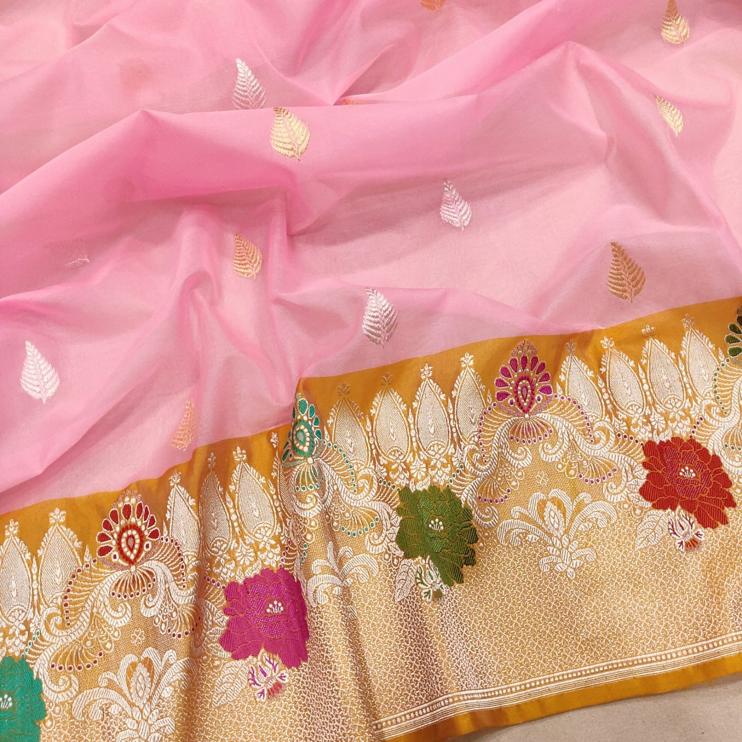 Pink kora kadwa handwoven sarees - Saffronfashionindia