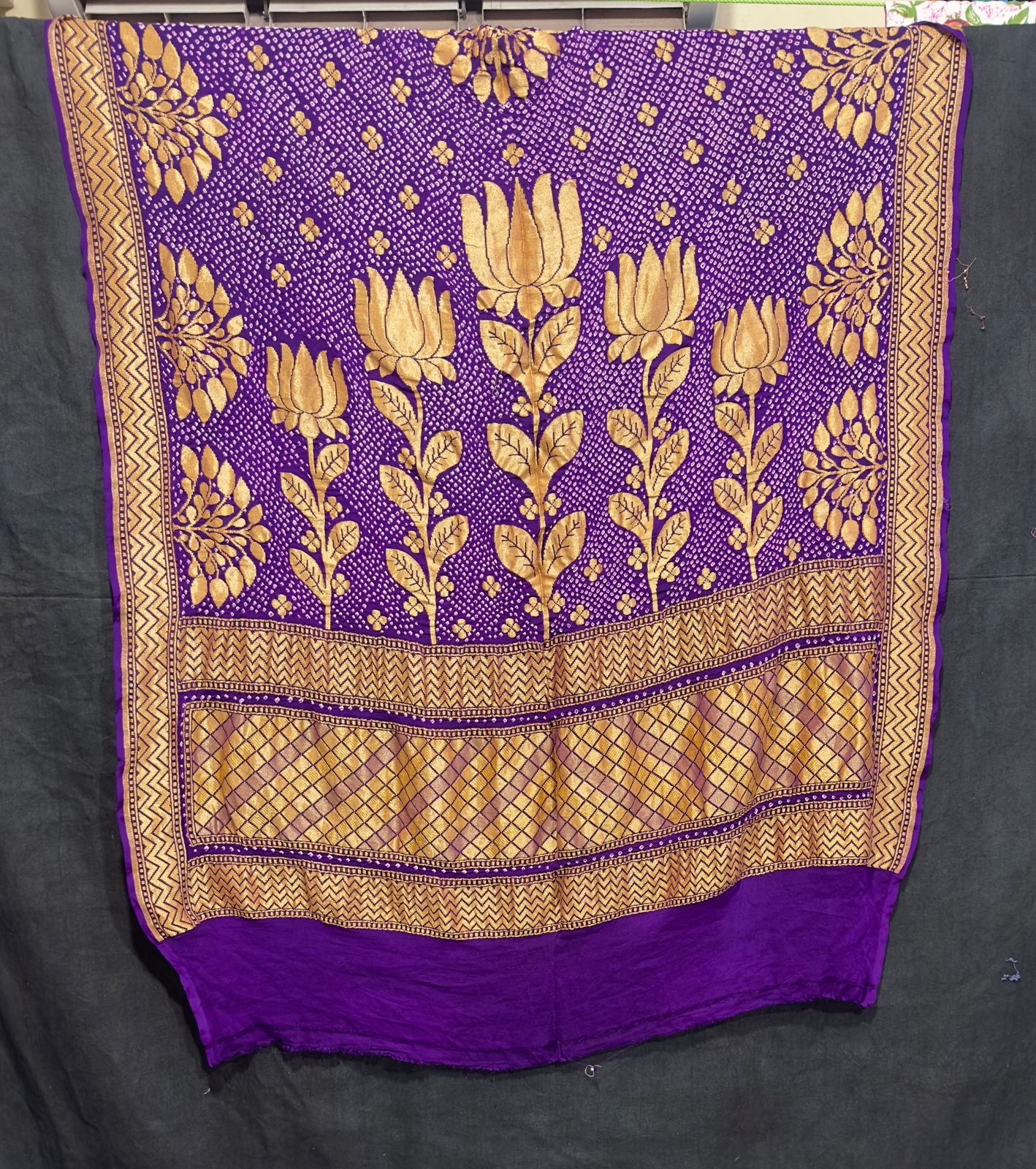 Indian Traditional banarsi bandhani Dupatta - Saffronfashionindia