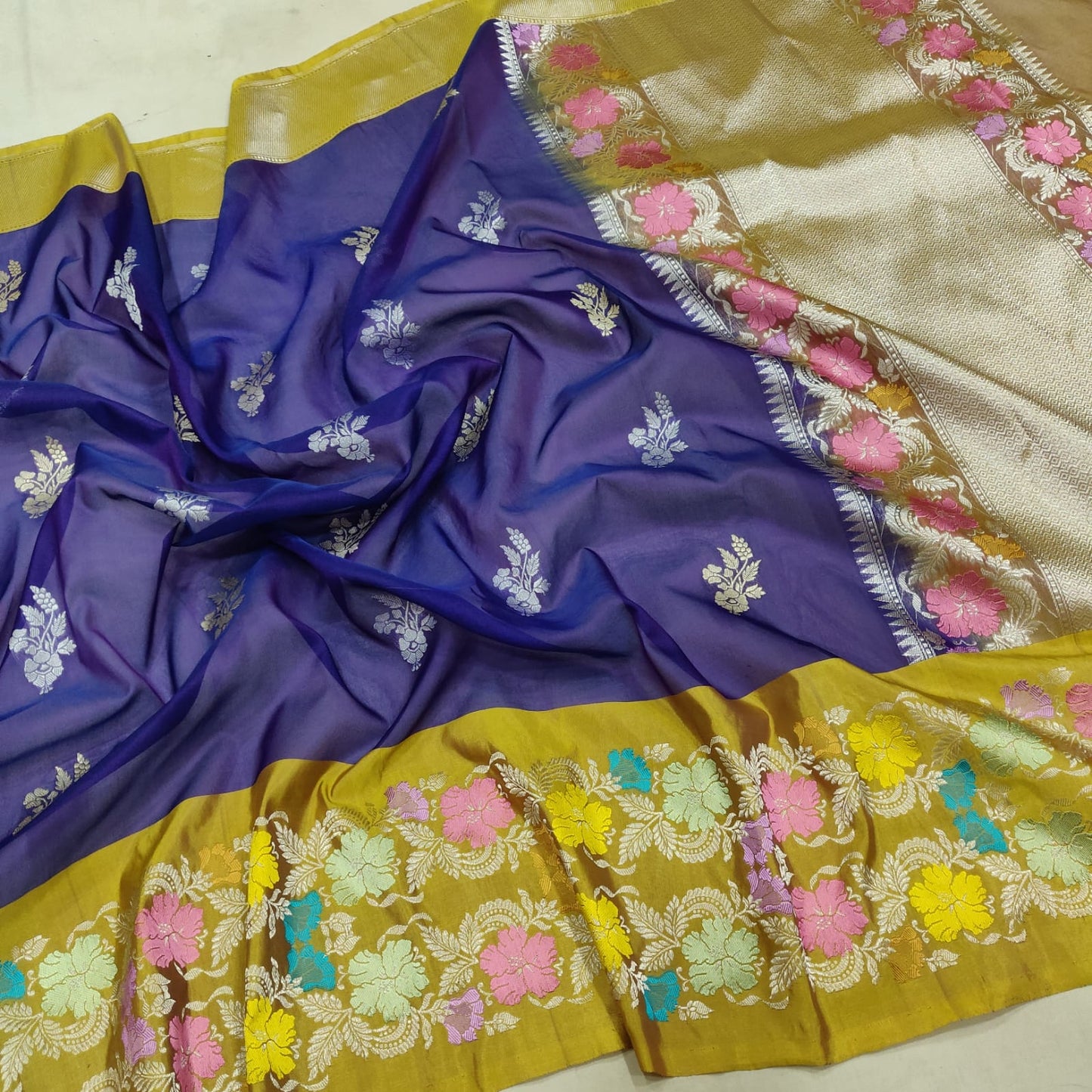 Labina kora kadwa handwoven sarees - Saffronfashionindia